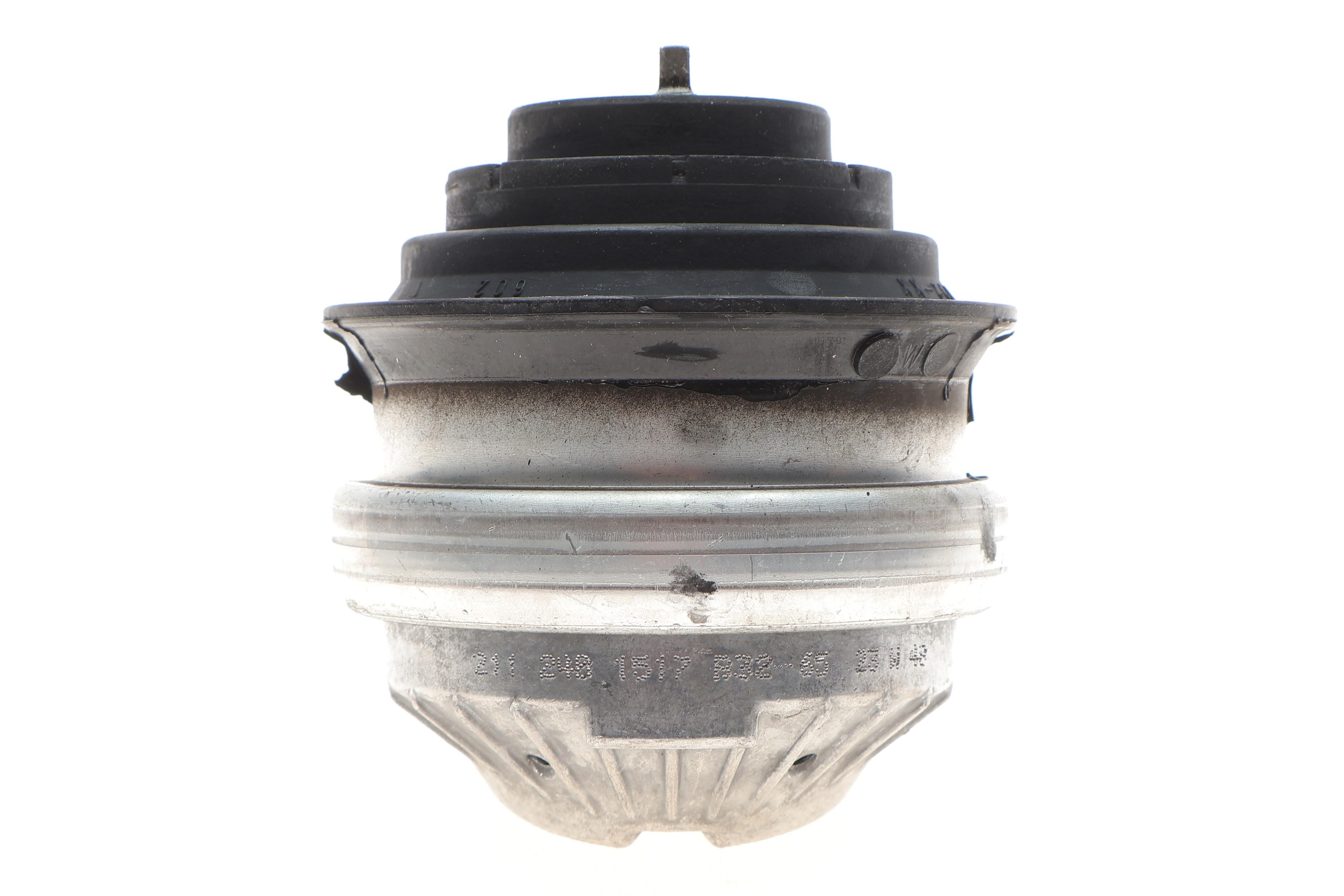 Подушка двигуна (L) MB C-клас (W203)/E-клас (W210)/CLK-клас (C209) -09