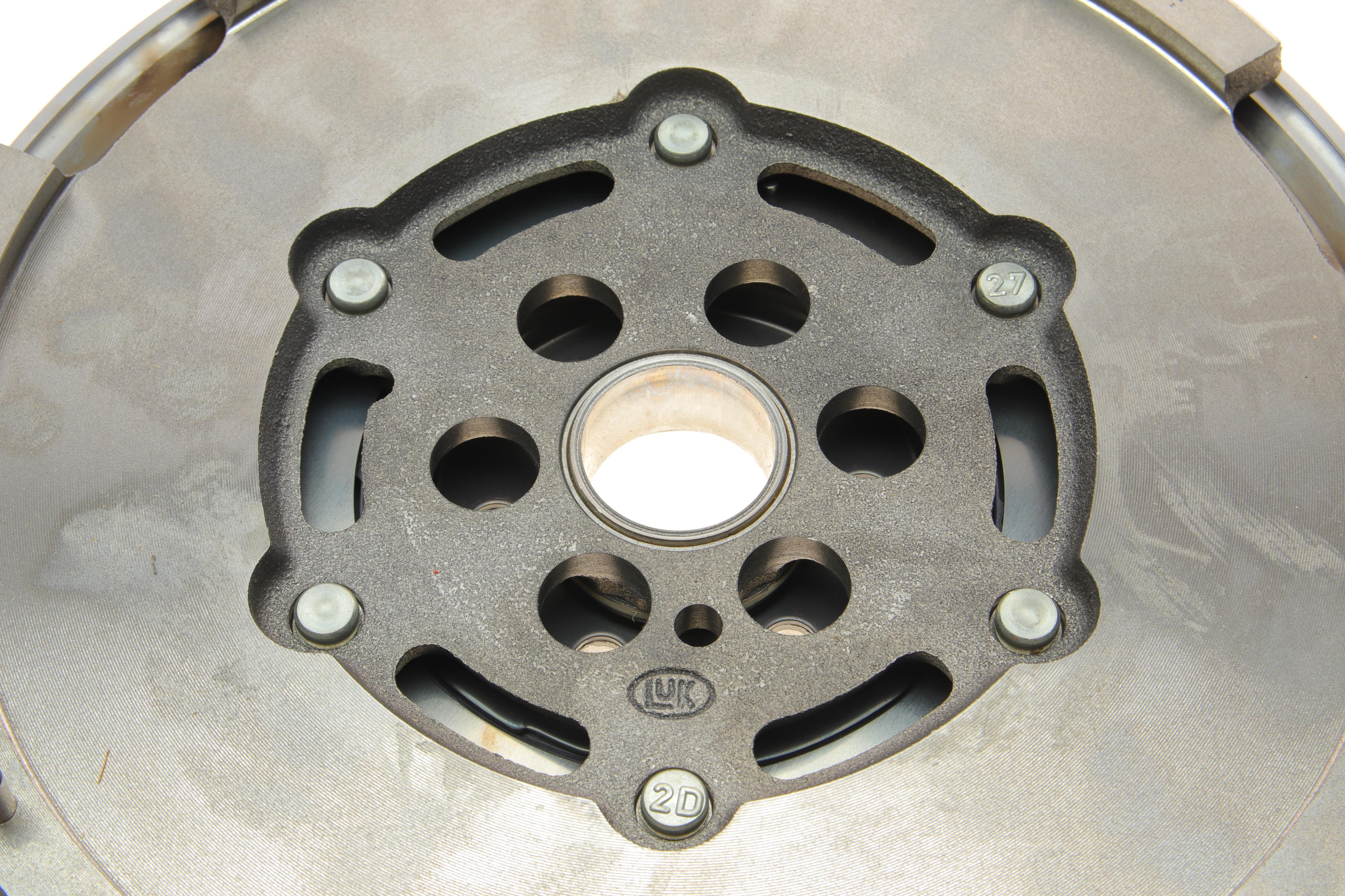 Демпфер зчеплення Ford Transit Connect 1.5TDCi 15-, 88kw/1.6TDCi 13-, 85kw