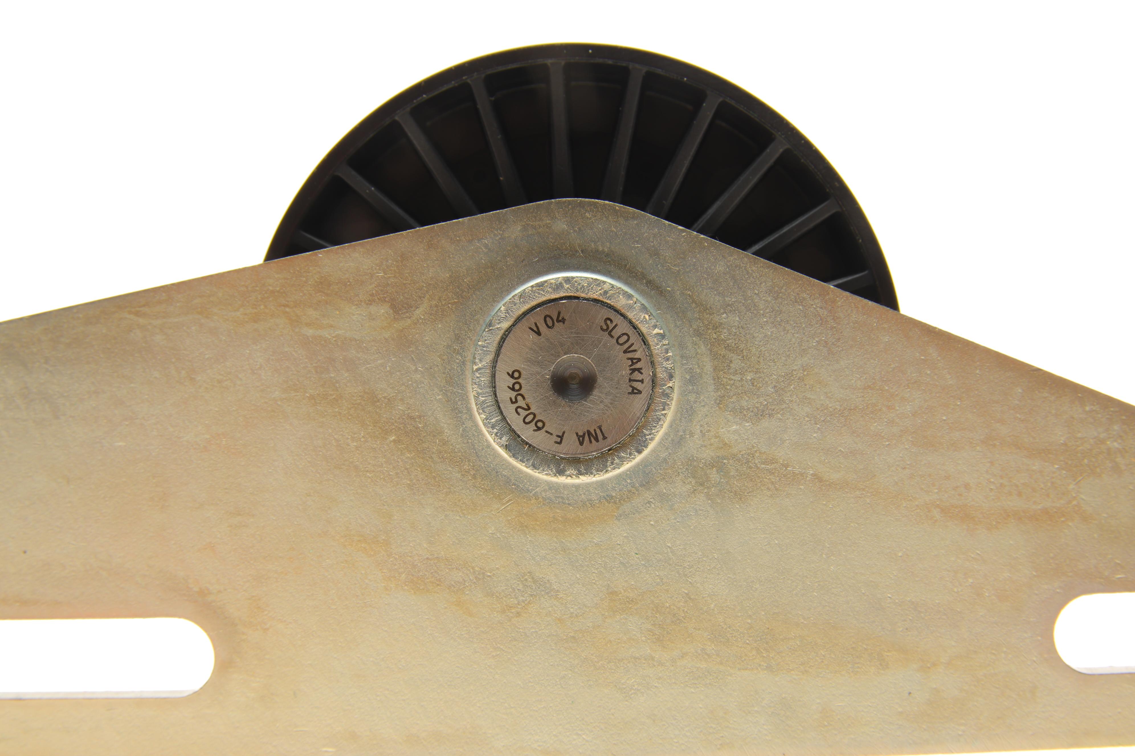 Ролик генератора Renault Master 2.2/2.5 dCi/Trafic 2.5 dCi 00- (натяжний) (70х26)