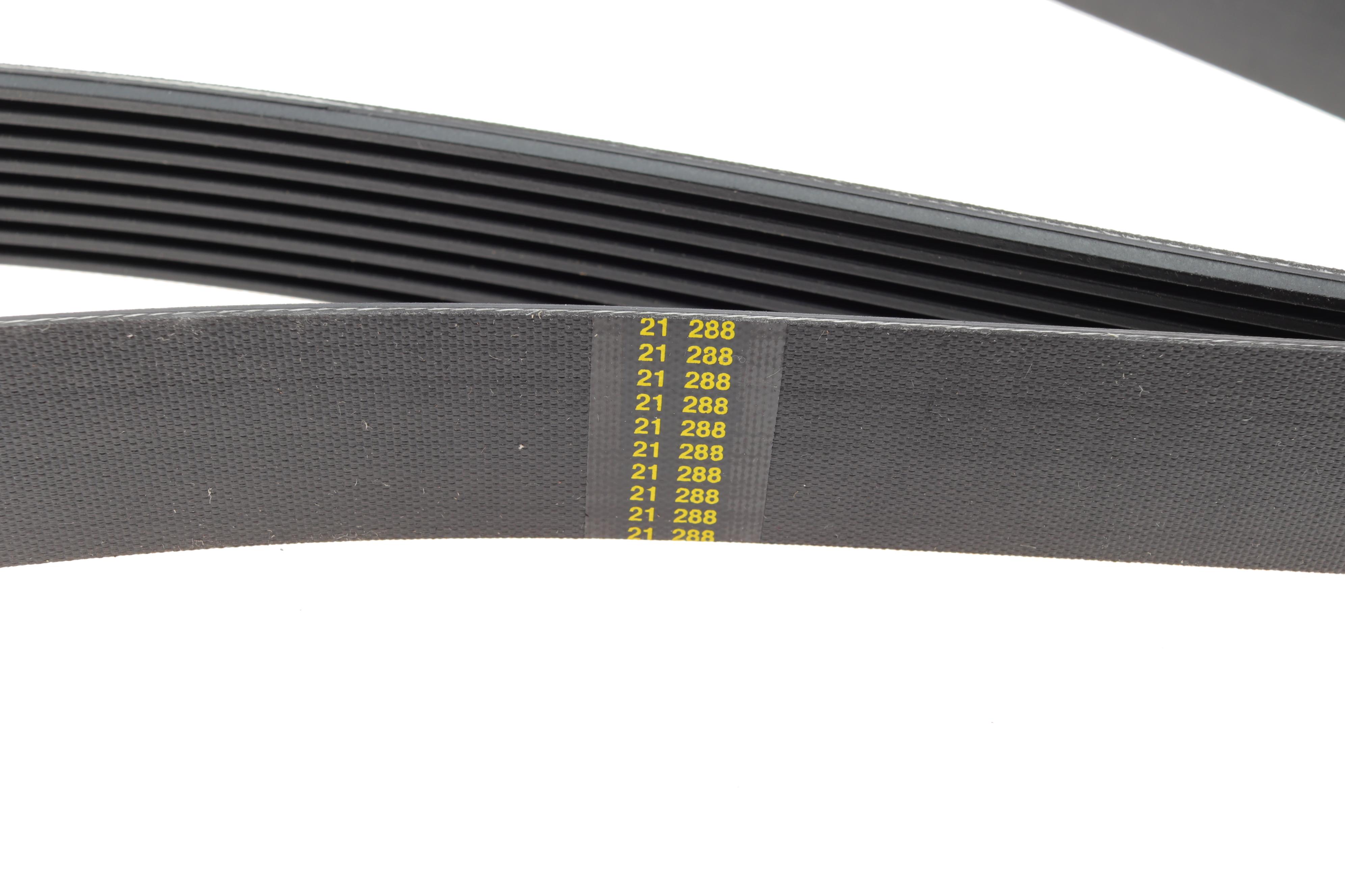 Ремінь генератора MB Atego (OM904) 98-04 (8PK1376)