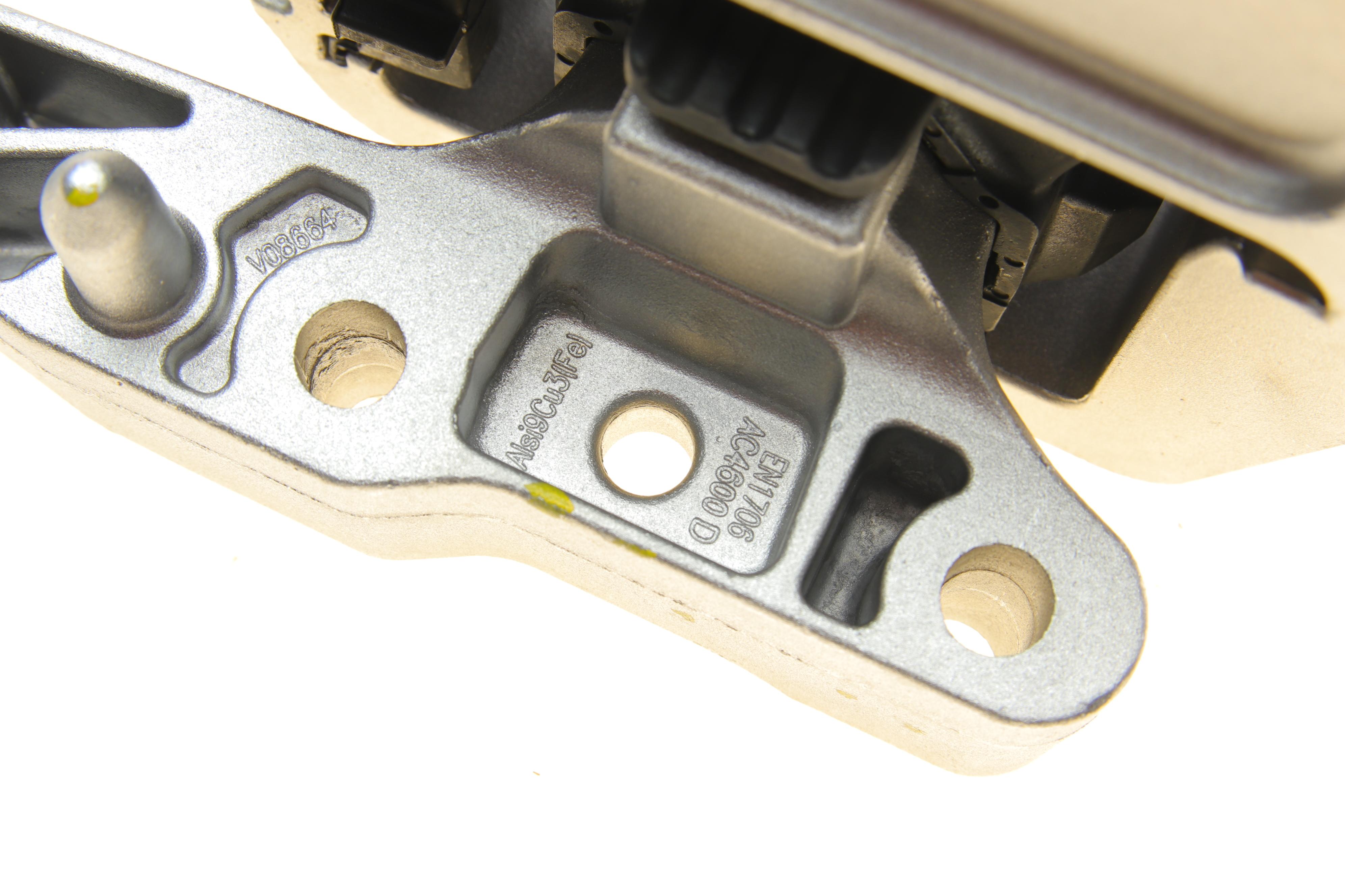 Подушка двигуна (R) BMW 1 (F40)/2 (F44)/X2 (F39)/Mini (F55/F56/F57) 1.5/2.0/2.0D 13-