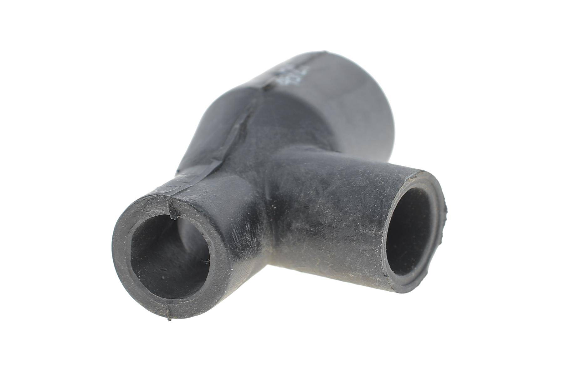 Патрубок вентиляції картера MB E-class (W124/W210) 93-97