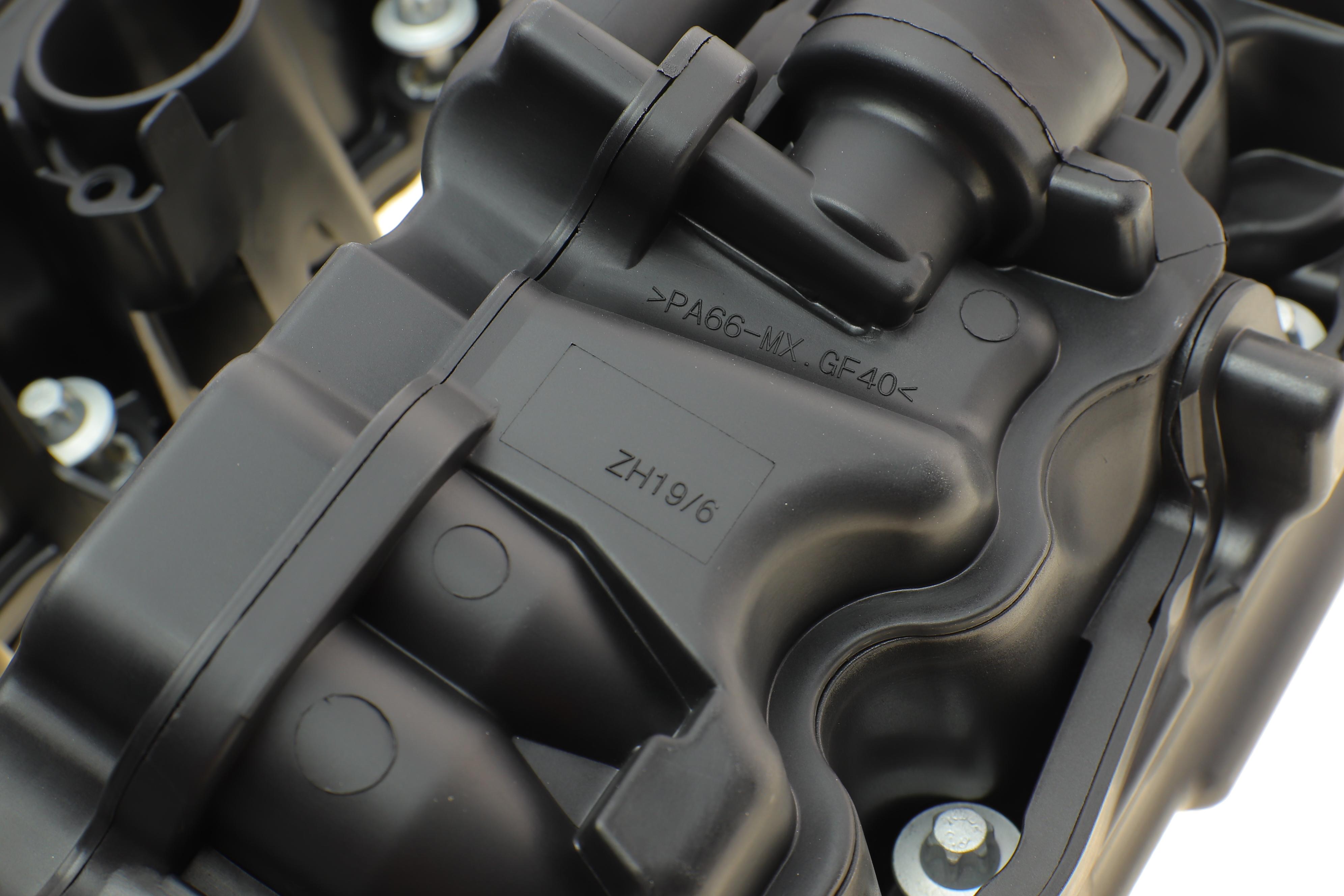 Кришка клапанів BMW 3 (E90)/5 (E60)/7 (F01/F02/F03/F04) (N54 B30 A/B) 3.0 04-13