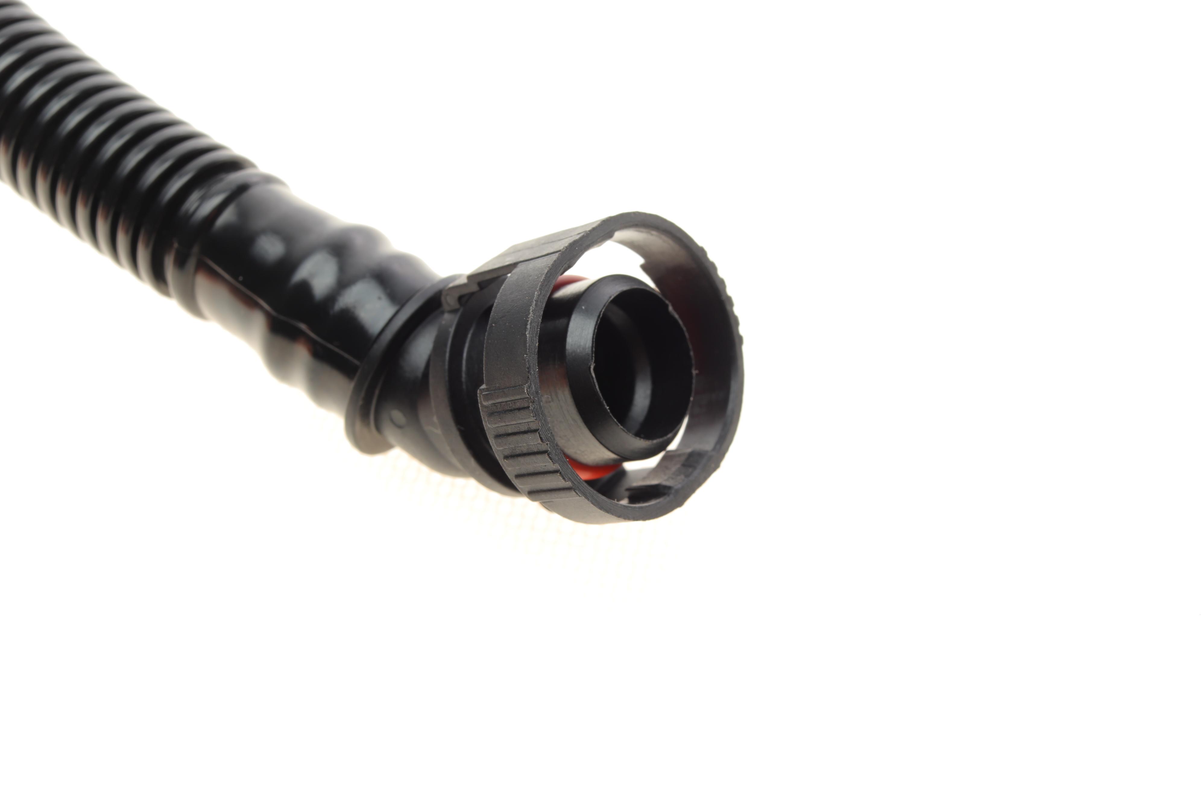 Патрубок вентиляції картера BMW 3 (E46)/X3 (E83) 1.6i/2.0i 00-11 N42/N46