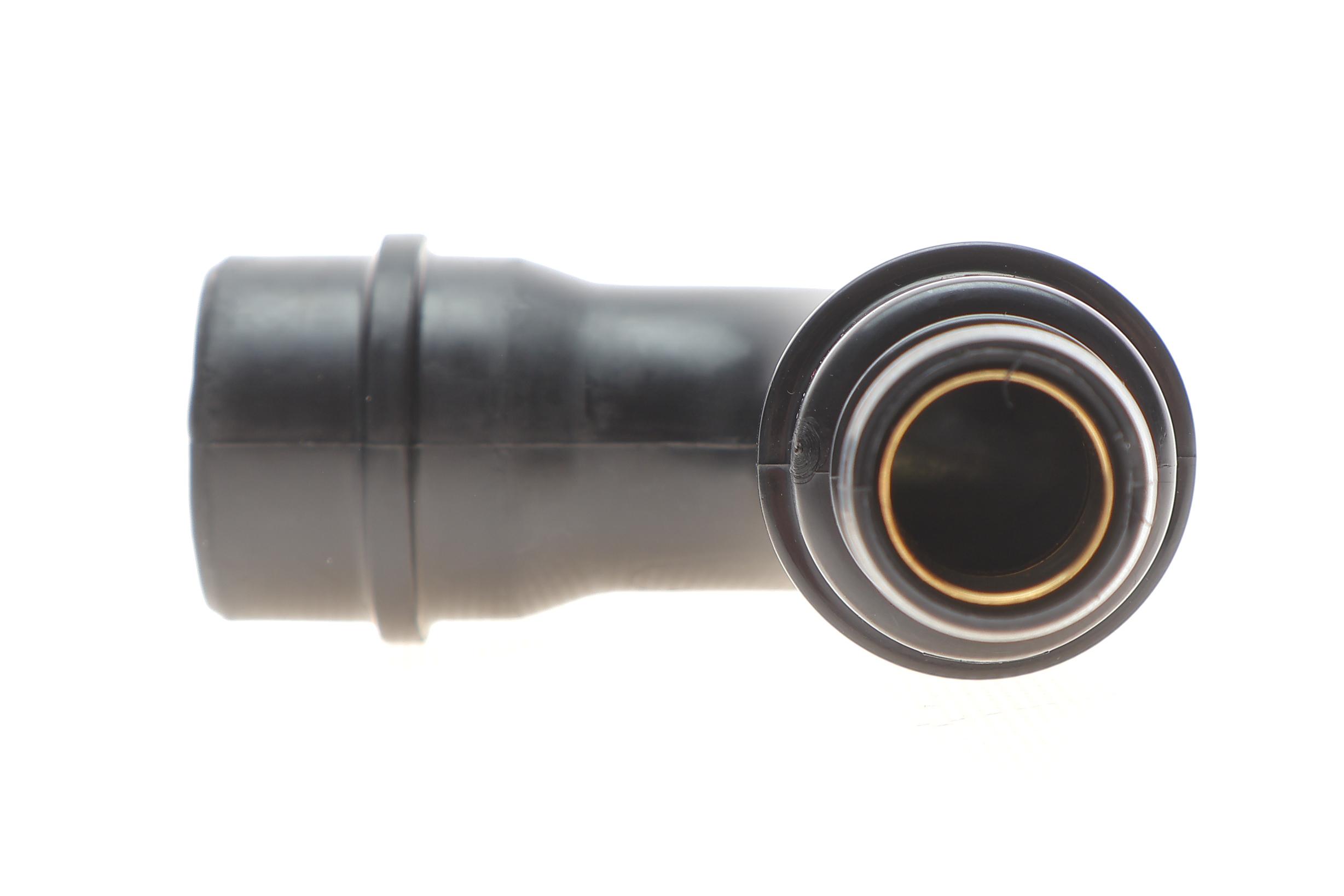 Патрубок вентиляції картера Audi A4/A6/VW Passat 1.8T 96-05