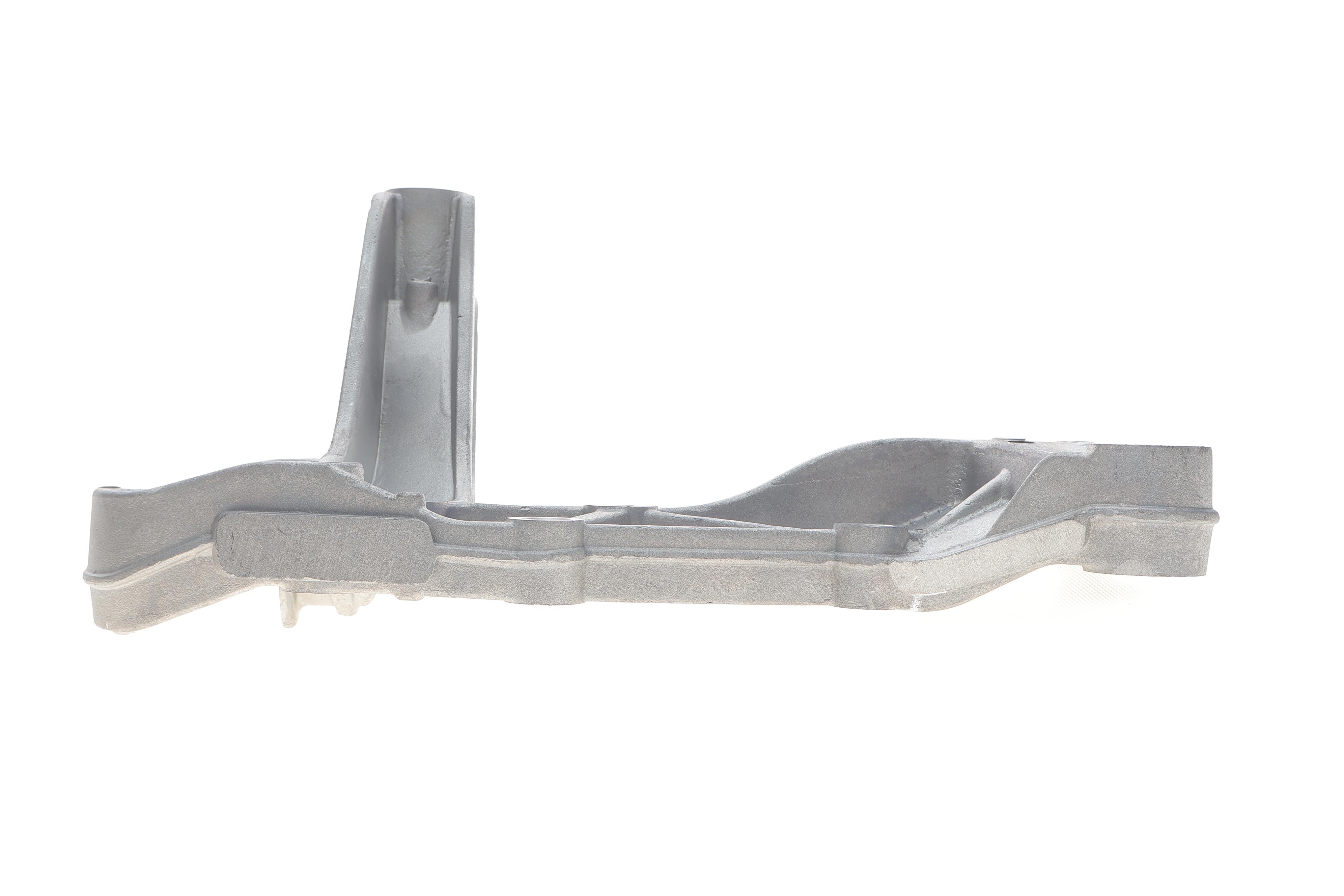 Кронштейн балки (передньої/R) VW Caddy III/IV 04-20