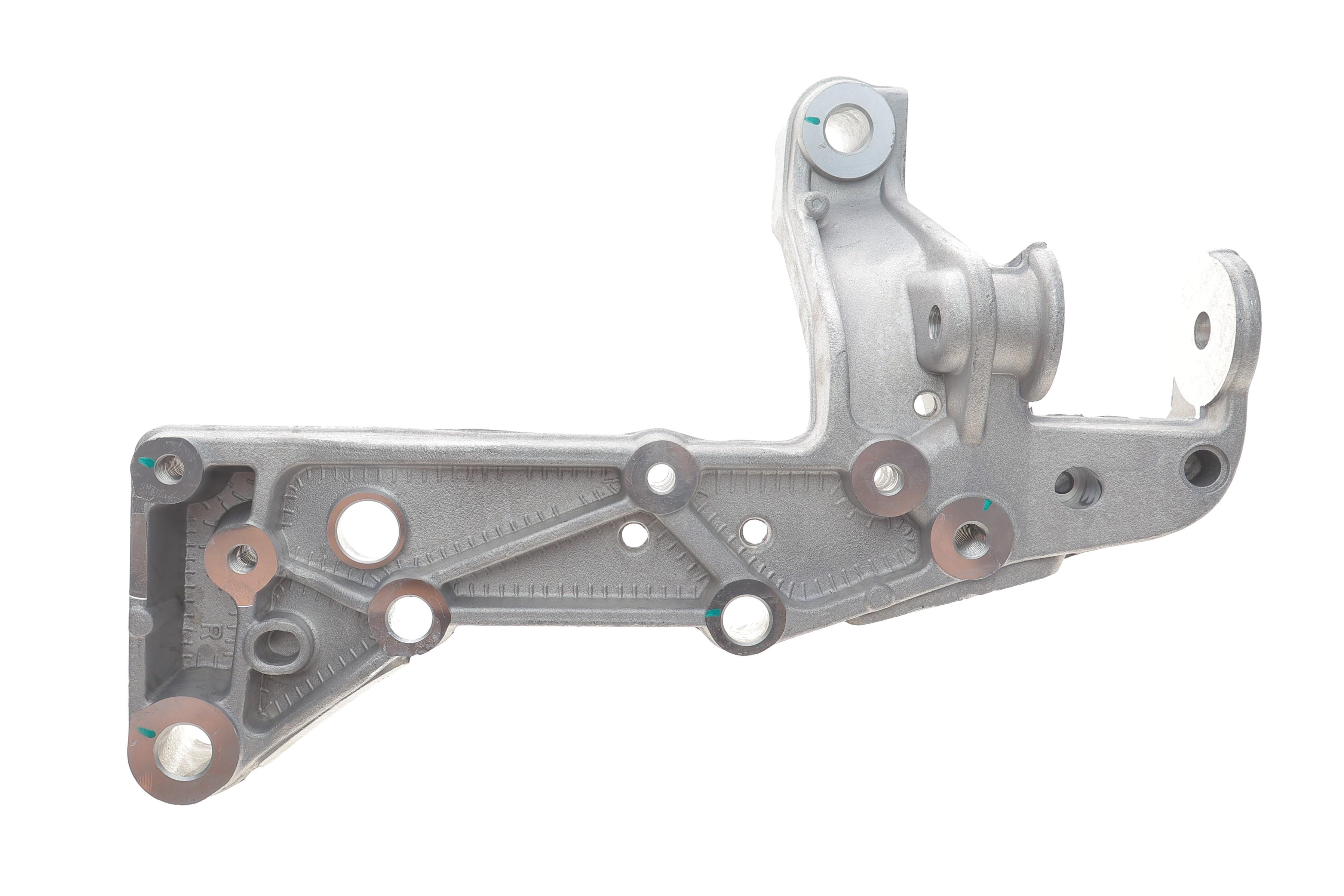 Кронштейн балки (передньої/R) VW Caddy III/IV 04-20