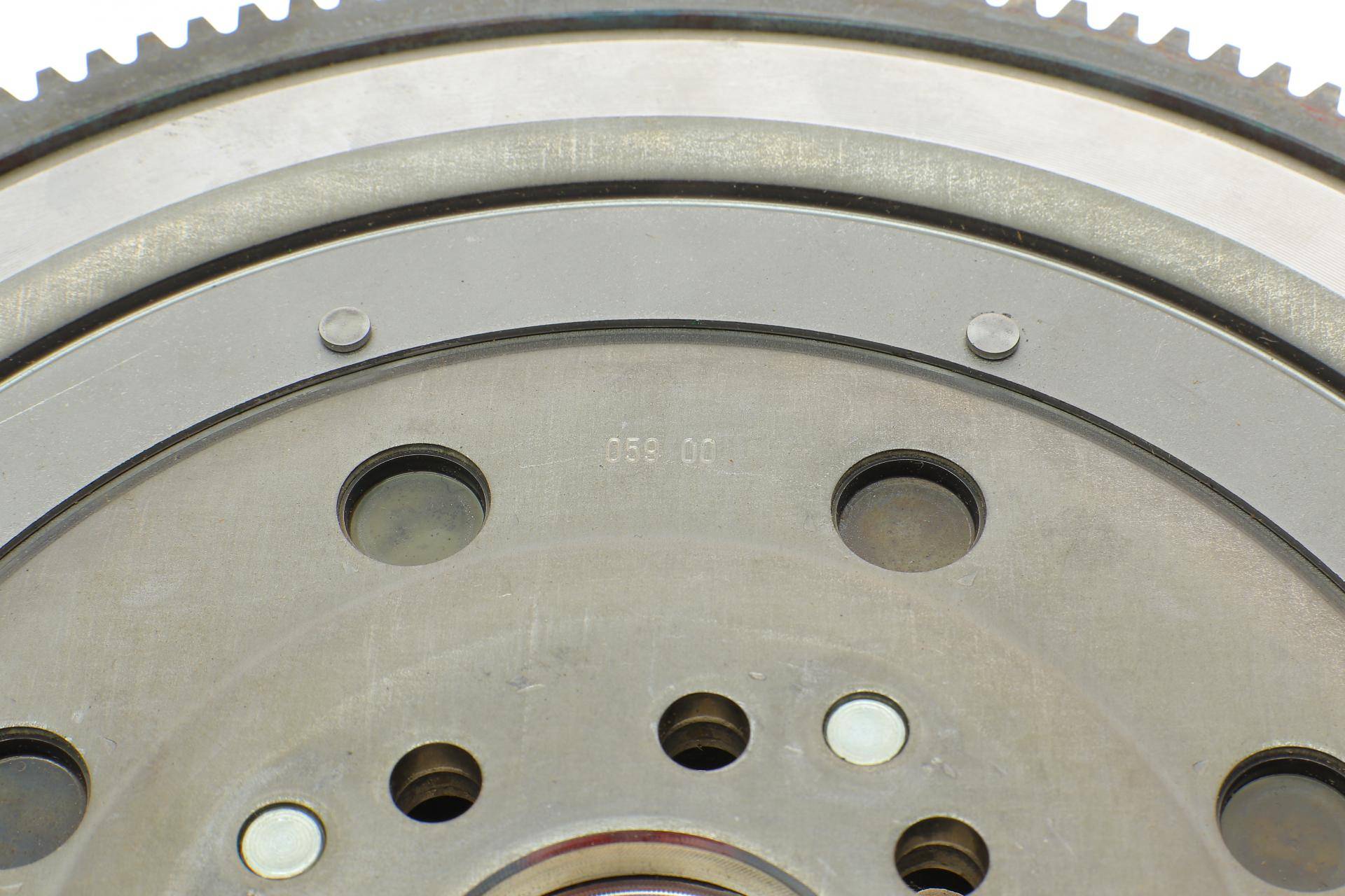 Демпфер зчеплення Citroen C5/C8/Peugeot 406/607/807 2.2HDi 00-