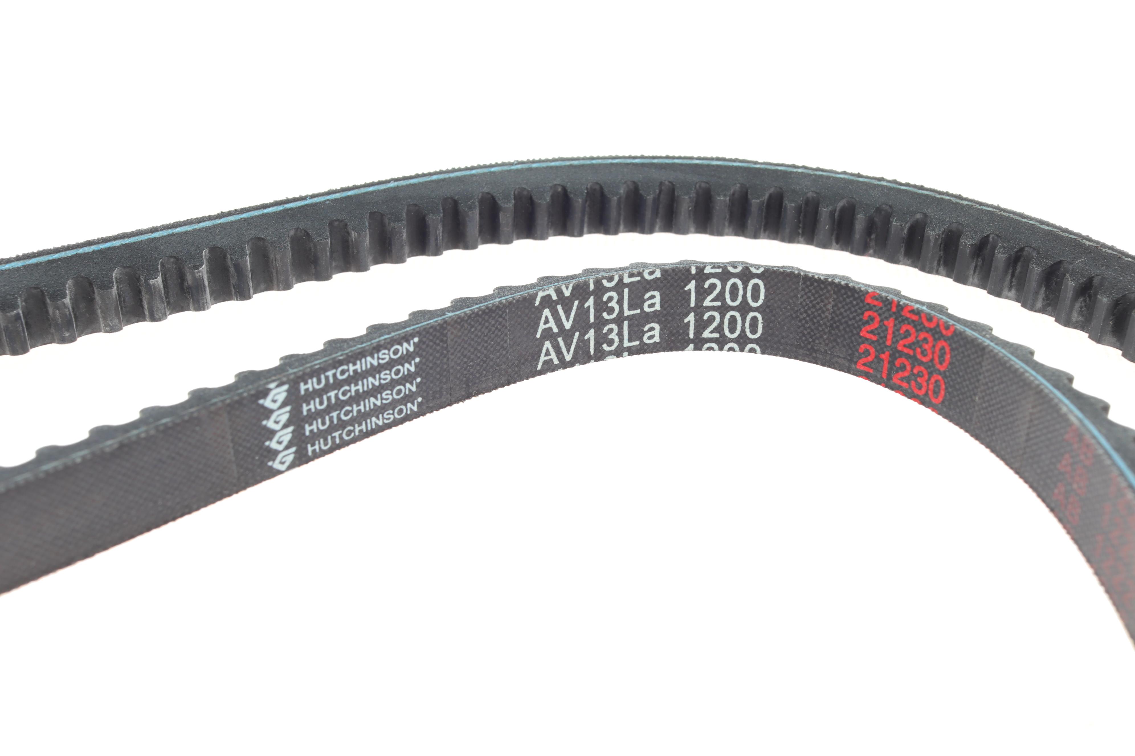 Ремінь генератора Toyota Hilux/Land Cruiser 2.4D 88-02/Ford Sierra 2.8 87-88