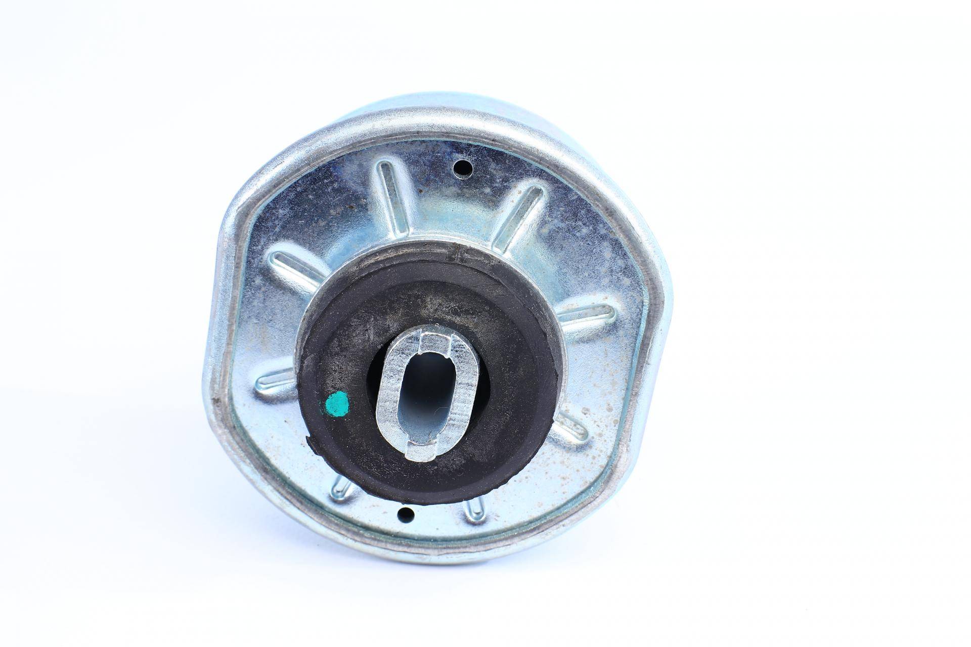 Подушка двигуна VW T4 1.8/1.9D/2.0 90-03