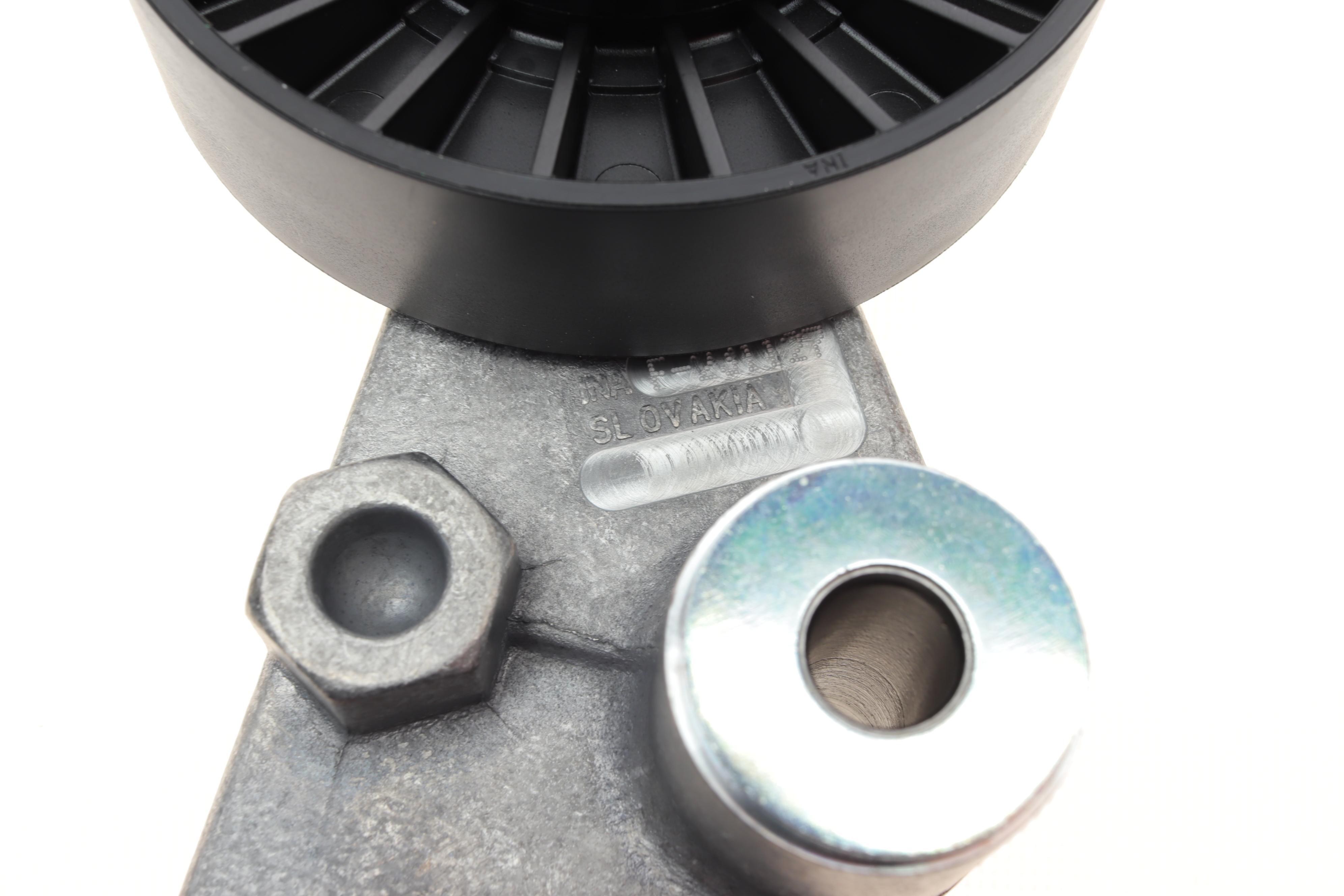 Натяжник ременя генератора Opel Omega B 2.2DI 00-, Y22 DTH