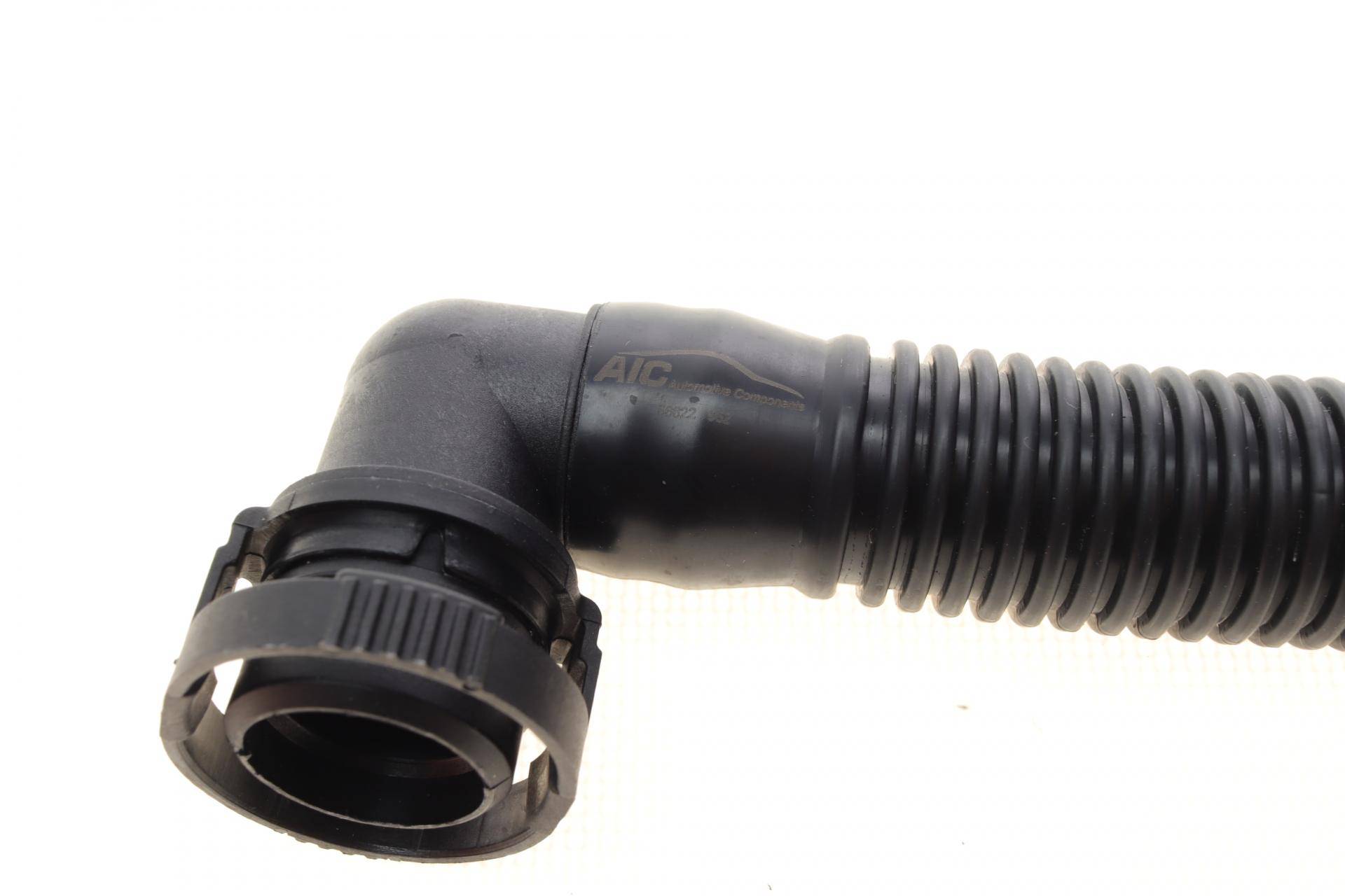 Трубка вентиляції картера VW Golf/Caddy 1.4 03-06