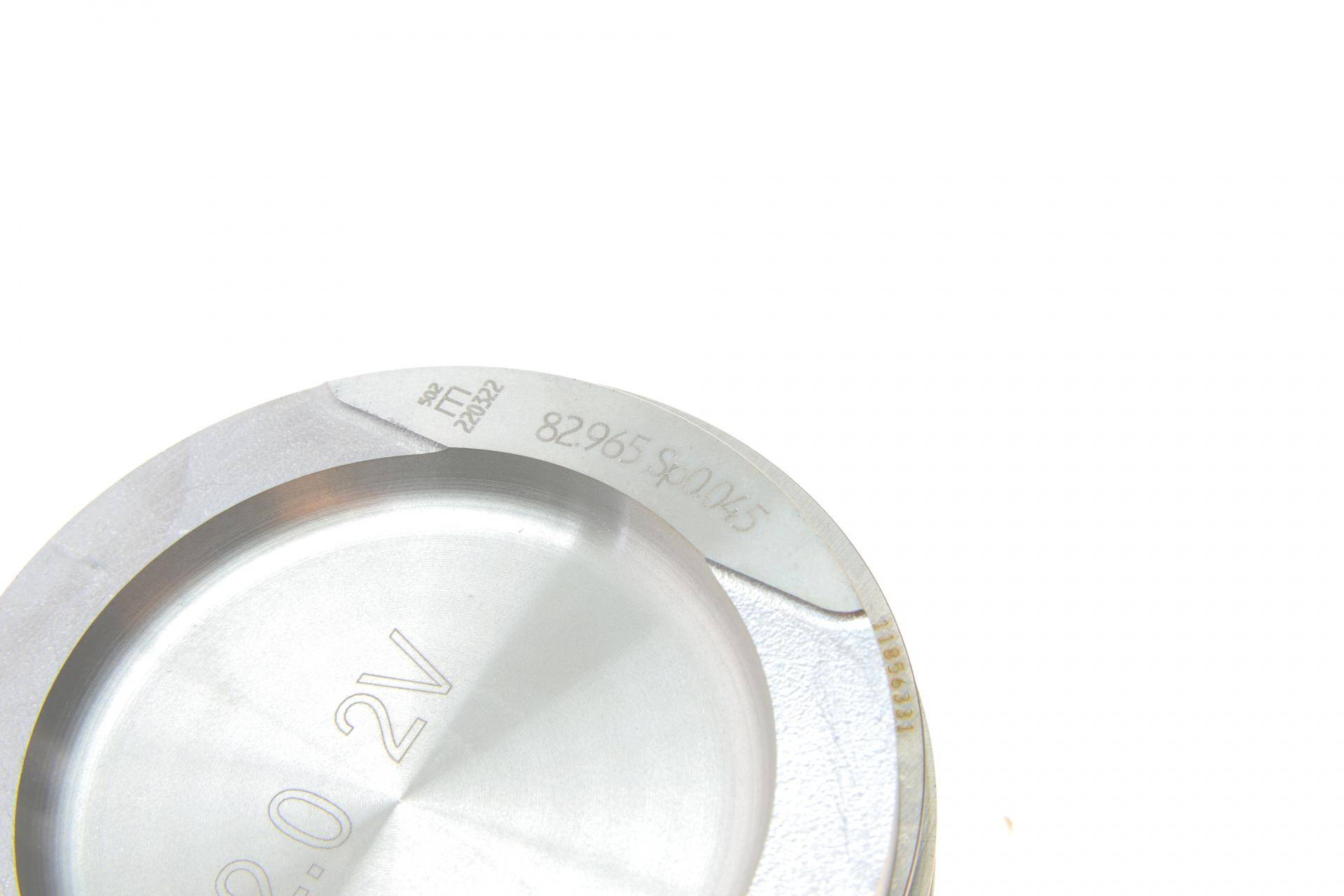 Поршень VW Bora/Golf IV/Passat 2.0 00-05 (83.01mm/+0.5)