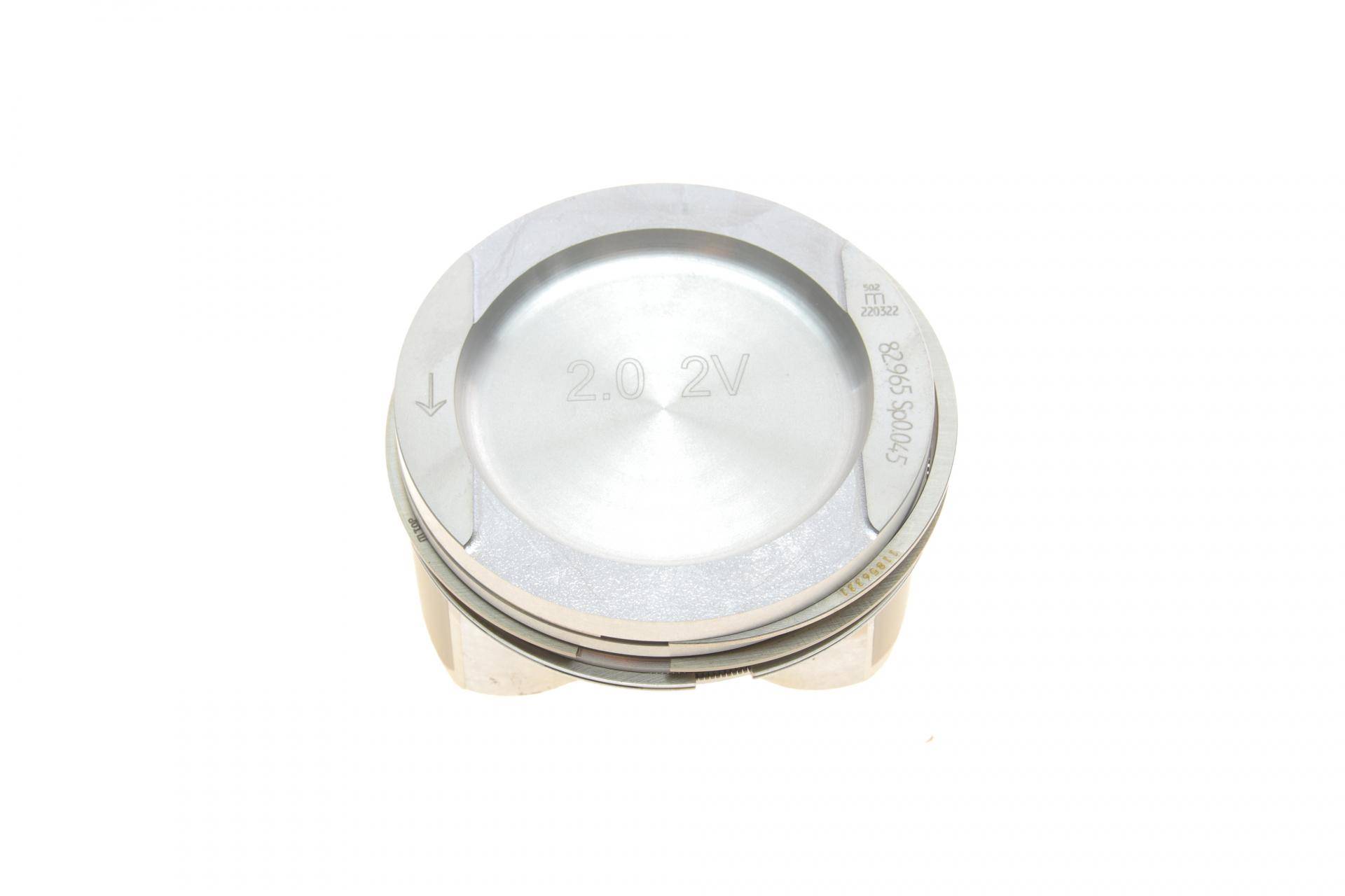 Поршень VW Bora/Golf IV/Passat 2.0 00-05 (83.01mm/+0.5)