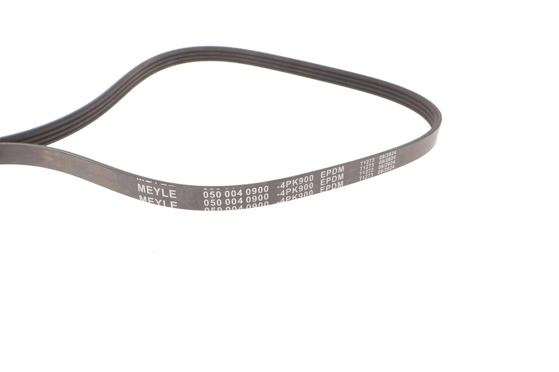 Ремінь генератора Suzuki Baleno 95-02/ Toyota Auris/Verso 1.3-1.6 i 10- (4PK900)