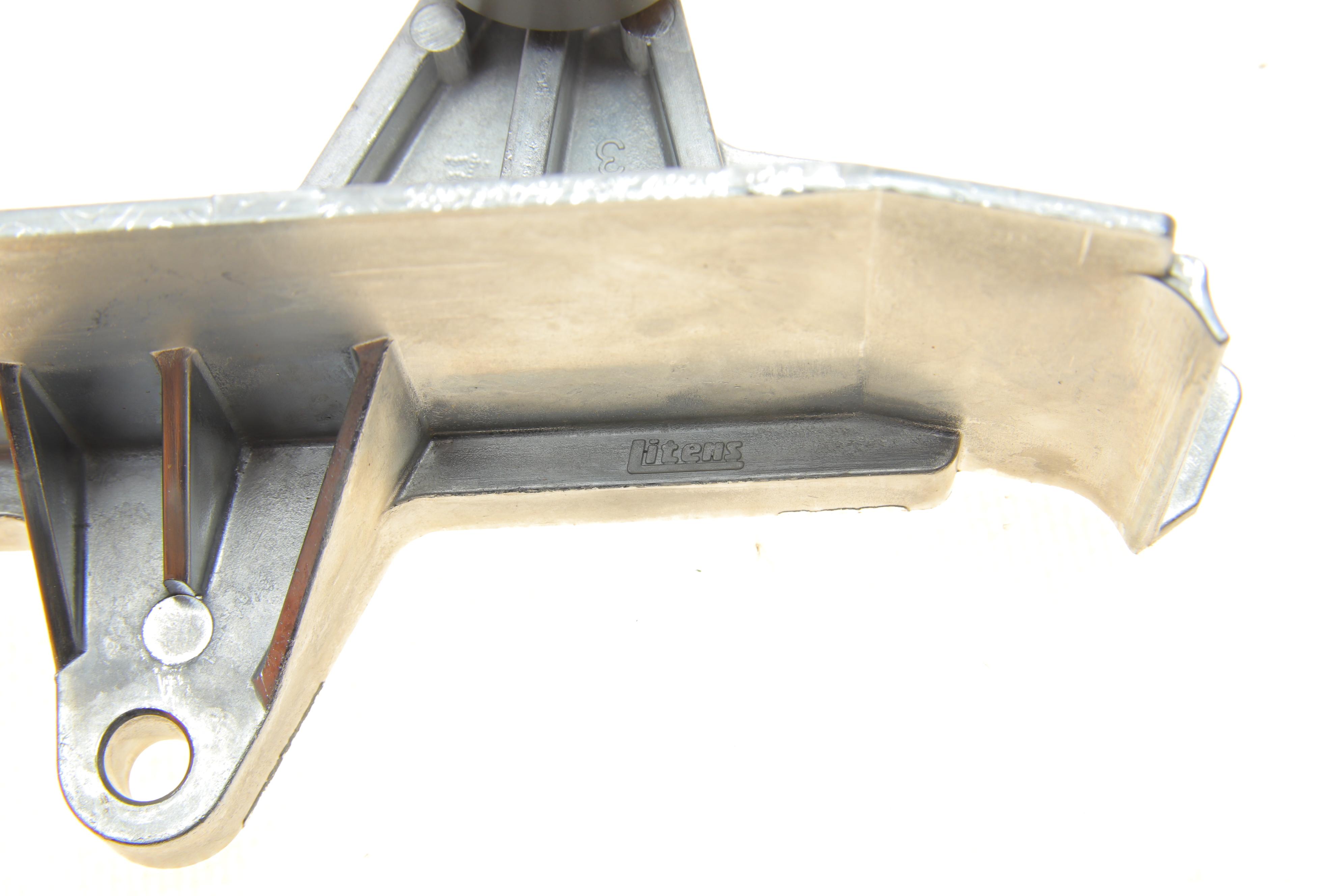 Комплект ГРМ + помпа Audi A4 00-08/A6 01-05/ VW Passat 2.0 01-05 (23x150z)