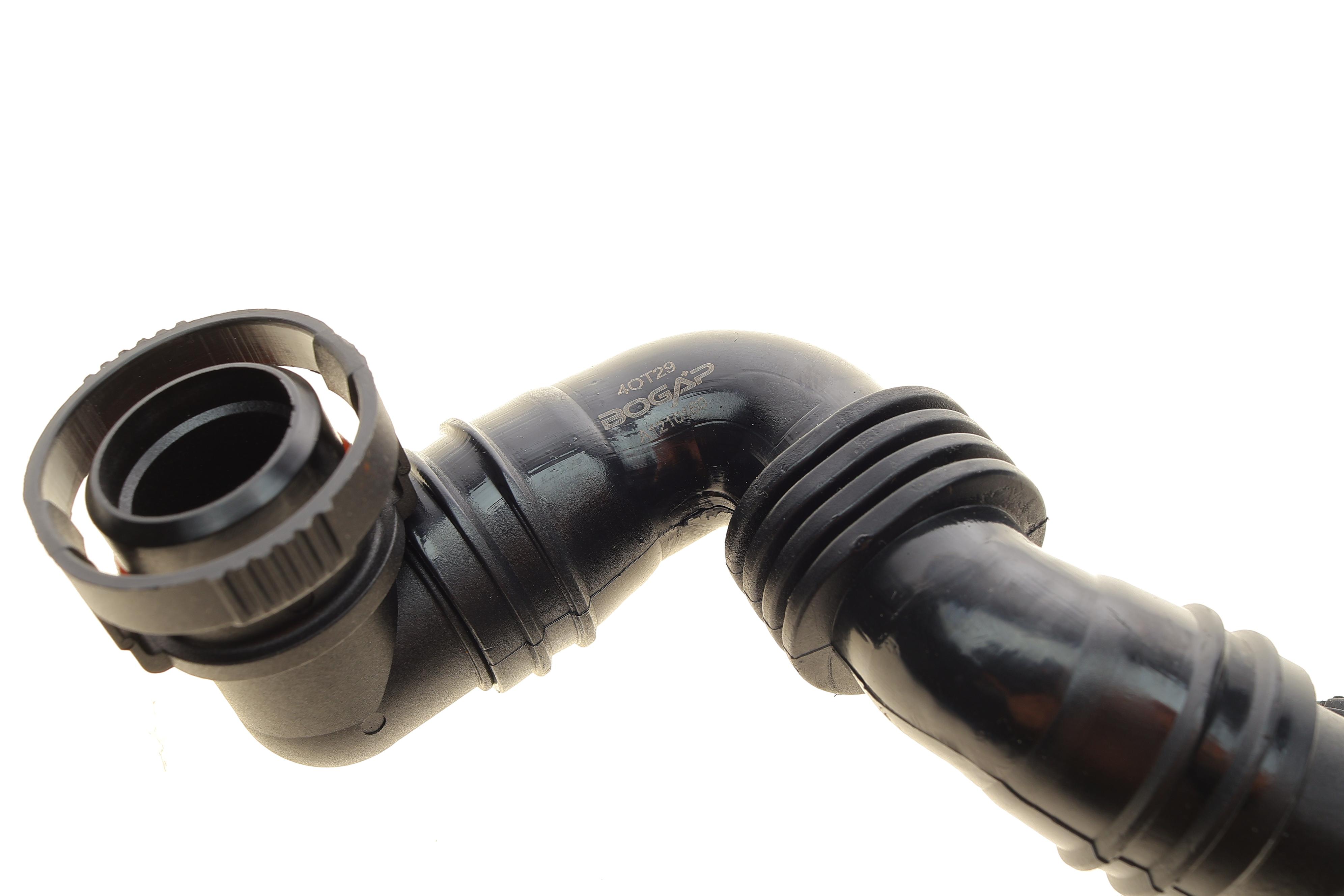 Патрубок вентиляції картера VW Golf V 2.0FSI 04-08