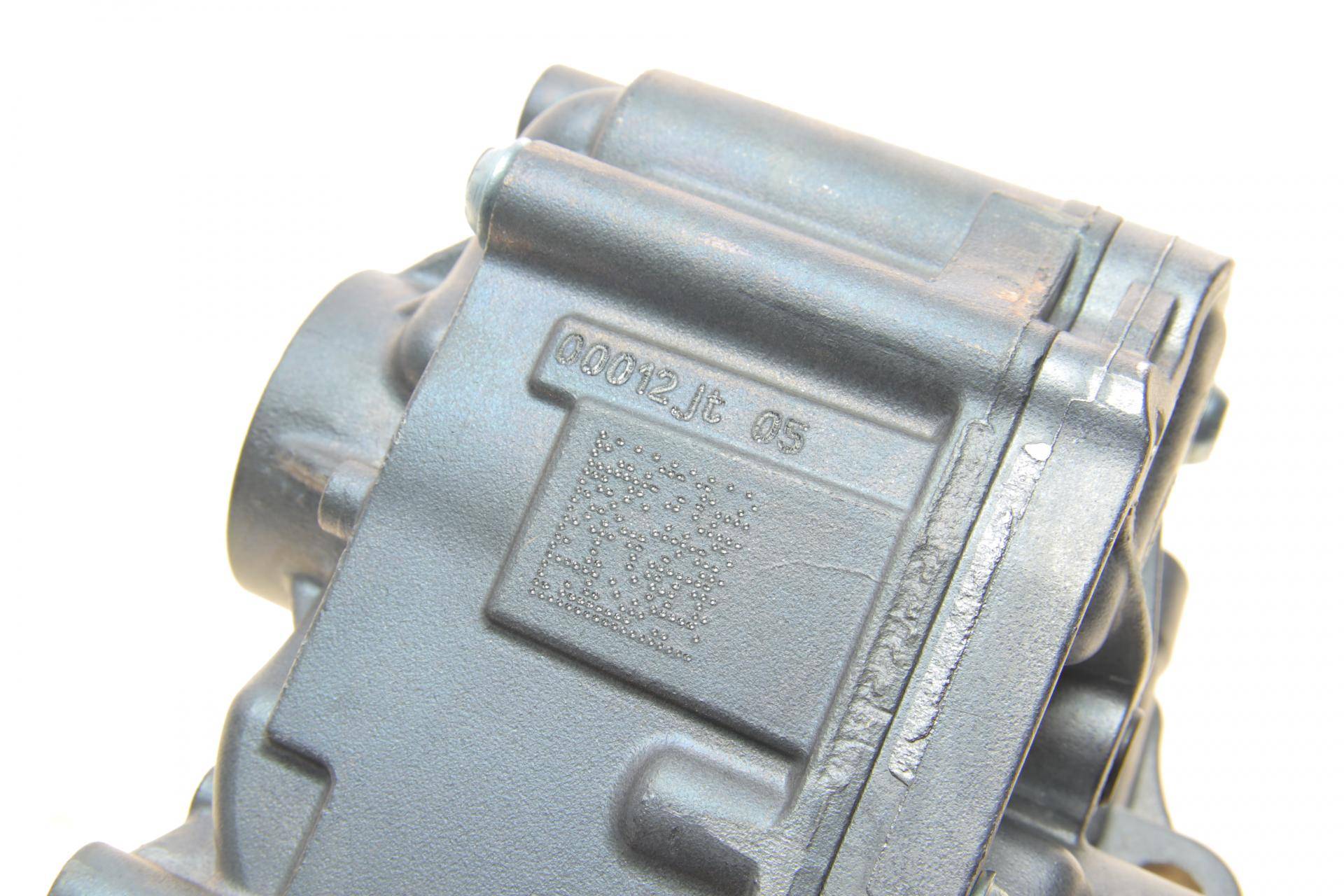 Насос масляний BMW 1 (E82E88)/3 (E90-E93)/5 (F07/F40/F11)/X5 (E70/F15) 3.0 06- N55