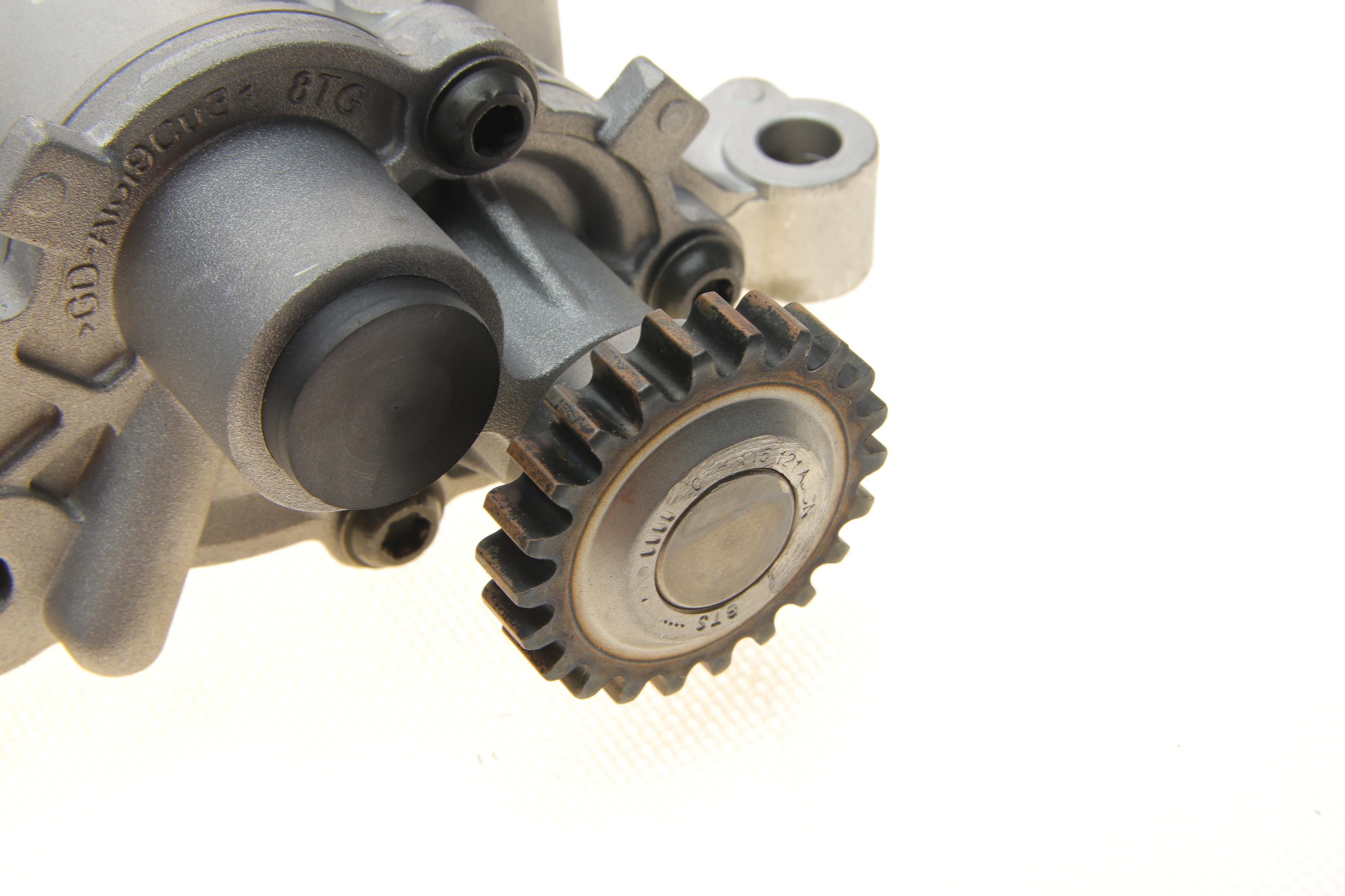 Насос оливи VW Sharan/Tiguan 2.0 TFSI 07-18 (+ланцюг/натяжник)