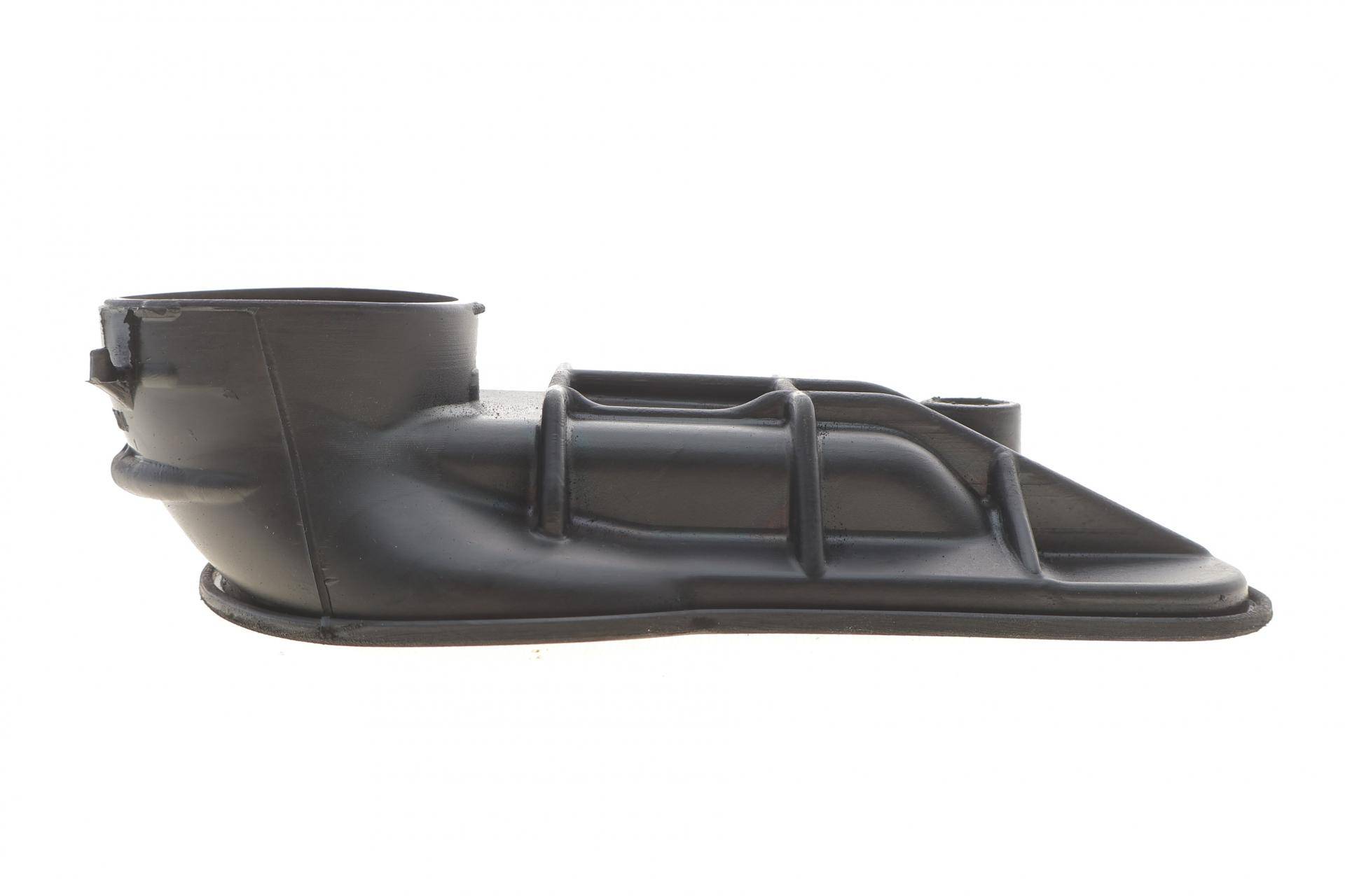 Патрубок вентиляції картера MB E-class (W124) M102 86-93