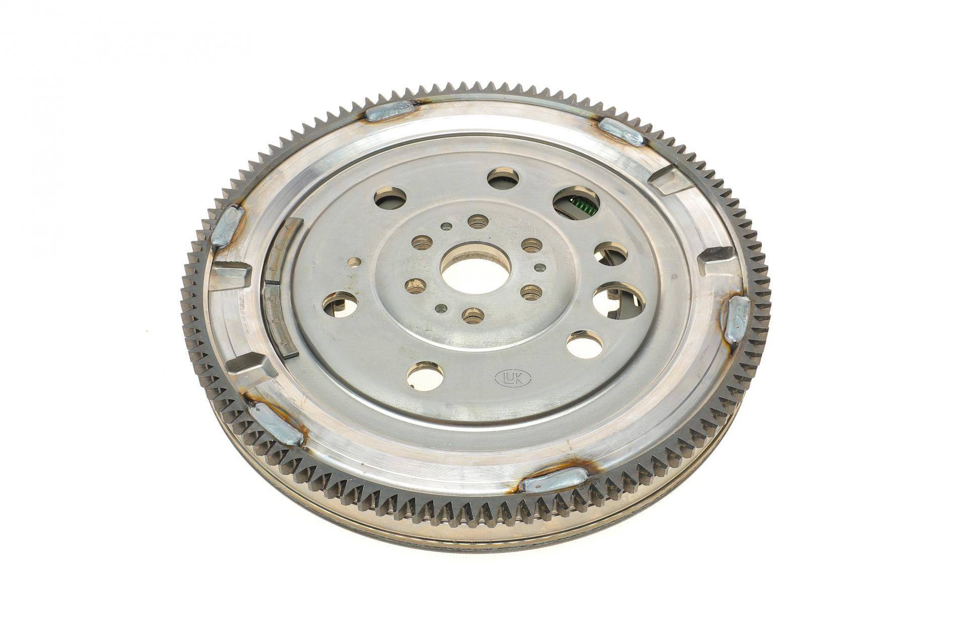 Демпфер зчеплення Ford Fiesta VI 1.0EcoBoost, 74kw 01/13-, Powershift