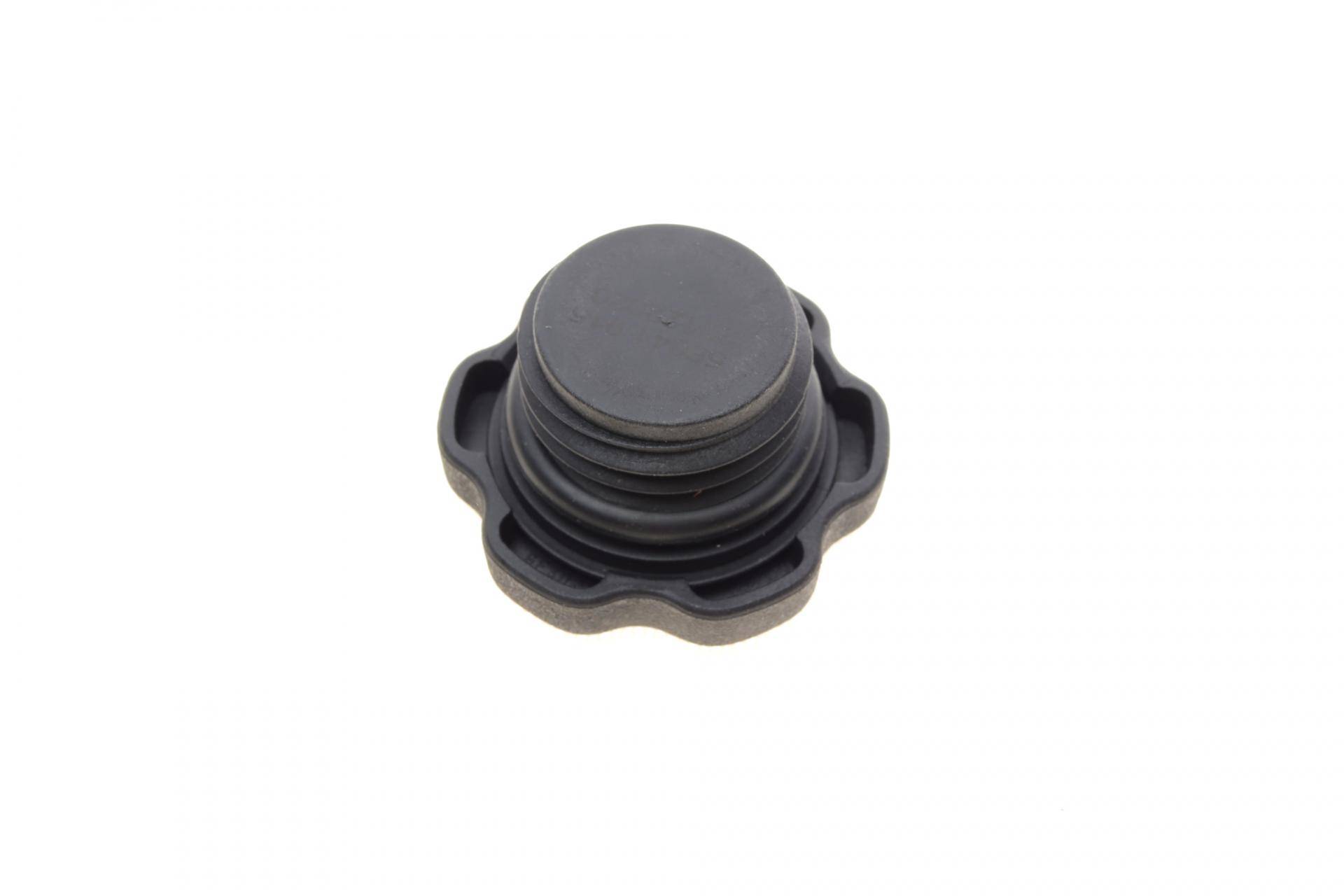 Кришка горловини маслозаливної Ford Connect 02-13