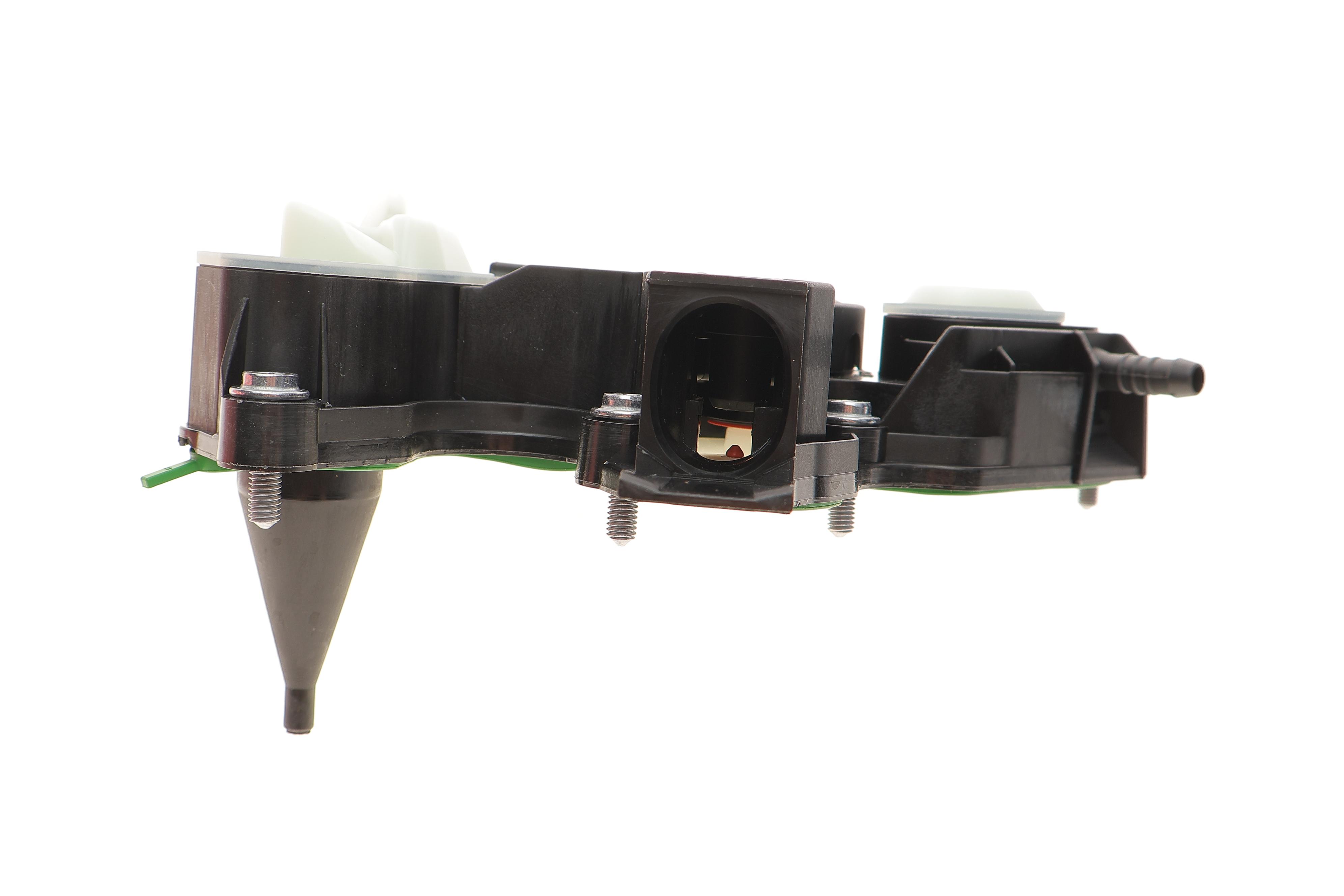 Сепаратор (мастиловіддільник) VW Golf VII/Passat 1.8/2.0 TSI 15-