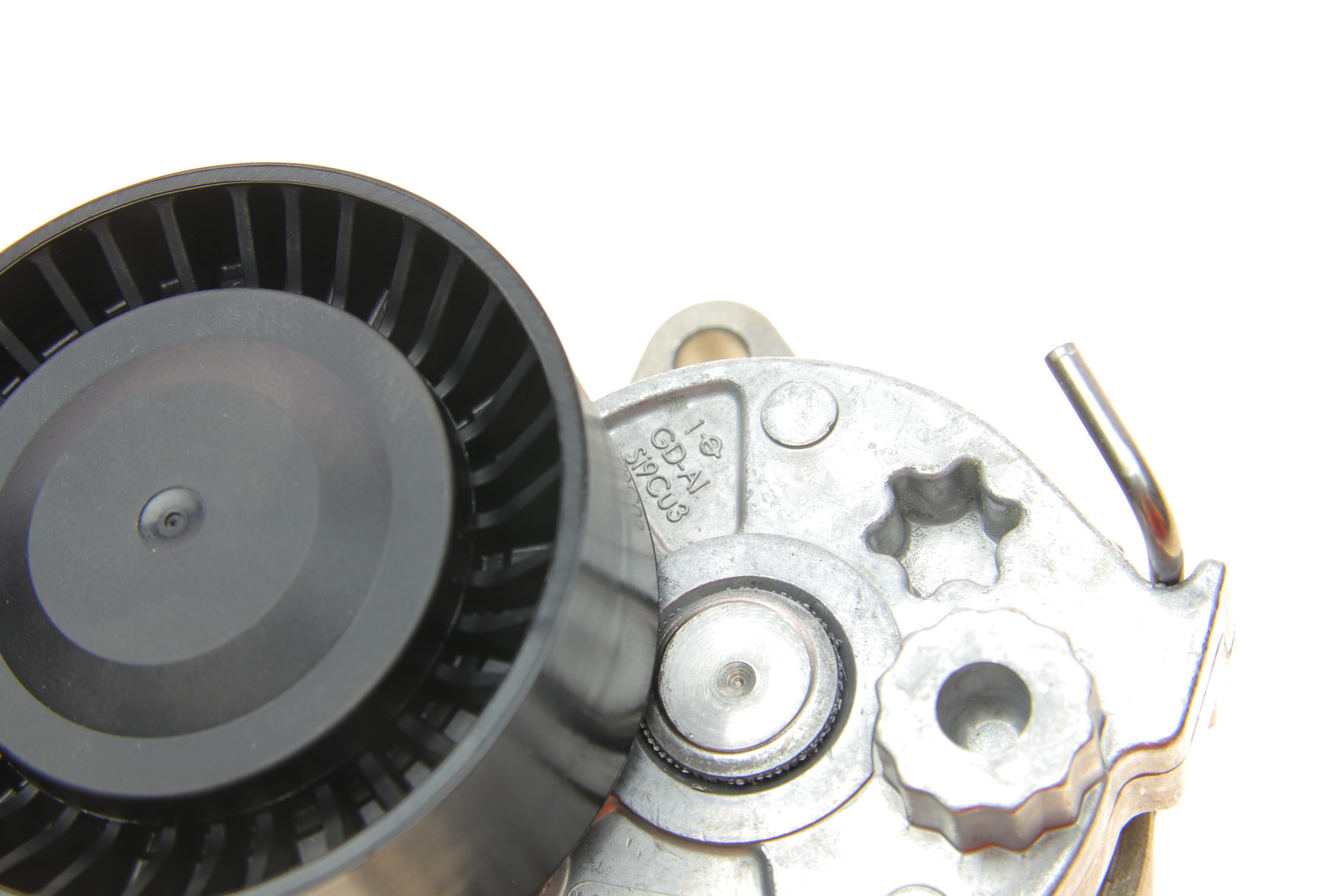 Натяжник ременя генератора MB Sprinter/Vito CDI OM611/612/646