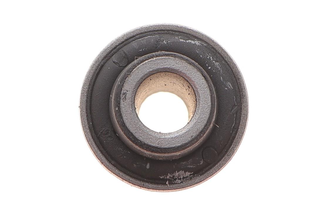 Сайлентблок подушки двигуна (верх) Citroen Berlingo 98- (10x30x28/50)