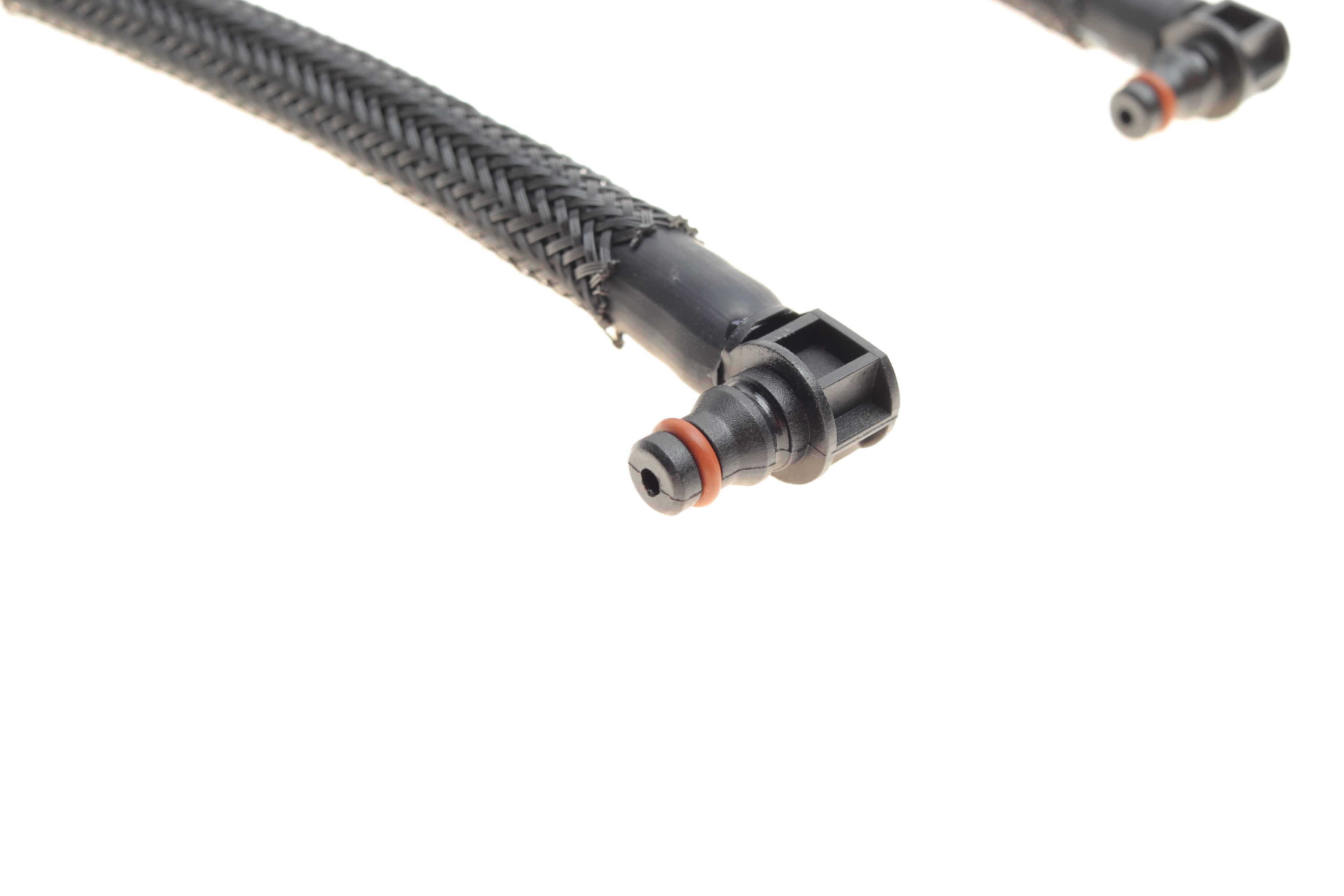 Шланг зливний VW Caddy III 1.6TDI 09-