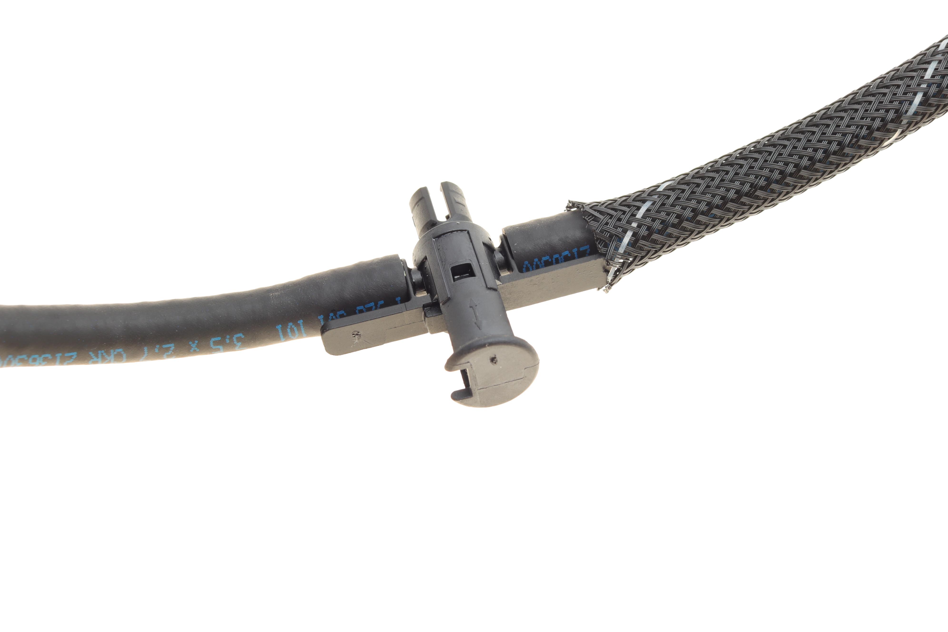 Шланг паливний Audi A6/A7/Q7/VW Touareg 3.0TDI 10-18