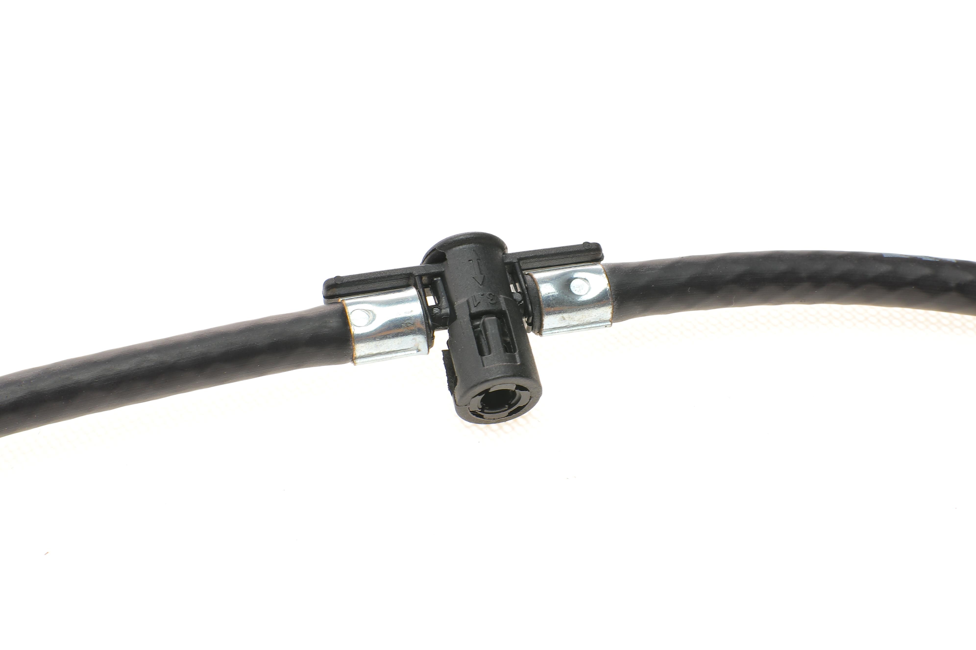 Шланг зливний MB Sprinter/Vito (W639) 2.2CDI 06- (OM646)