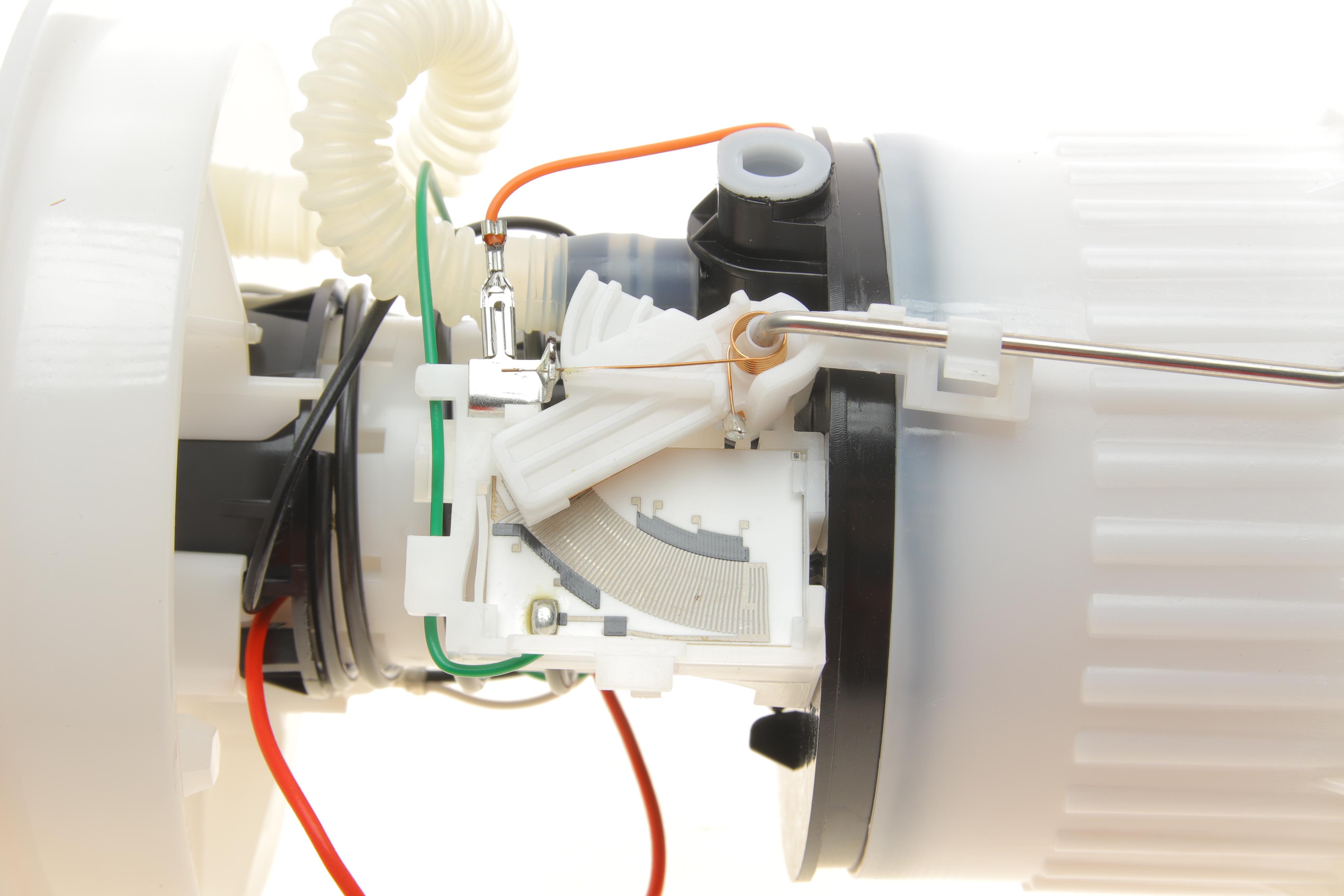 Насос паливний Ford Focus 1.6 Ti-2.5 ST 03-12 (MAM00055M)