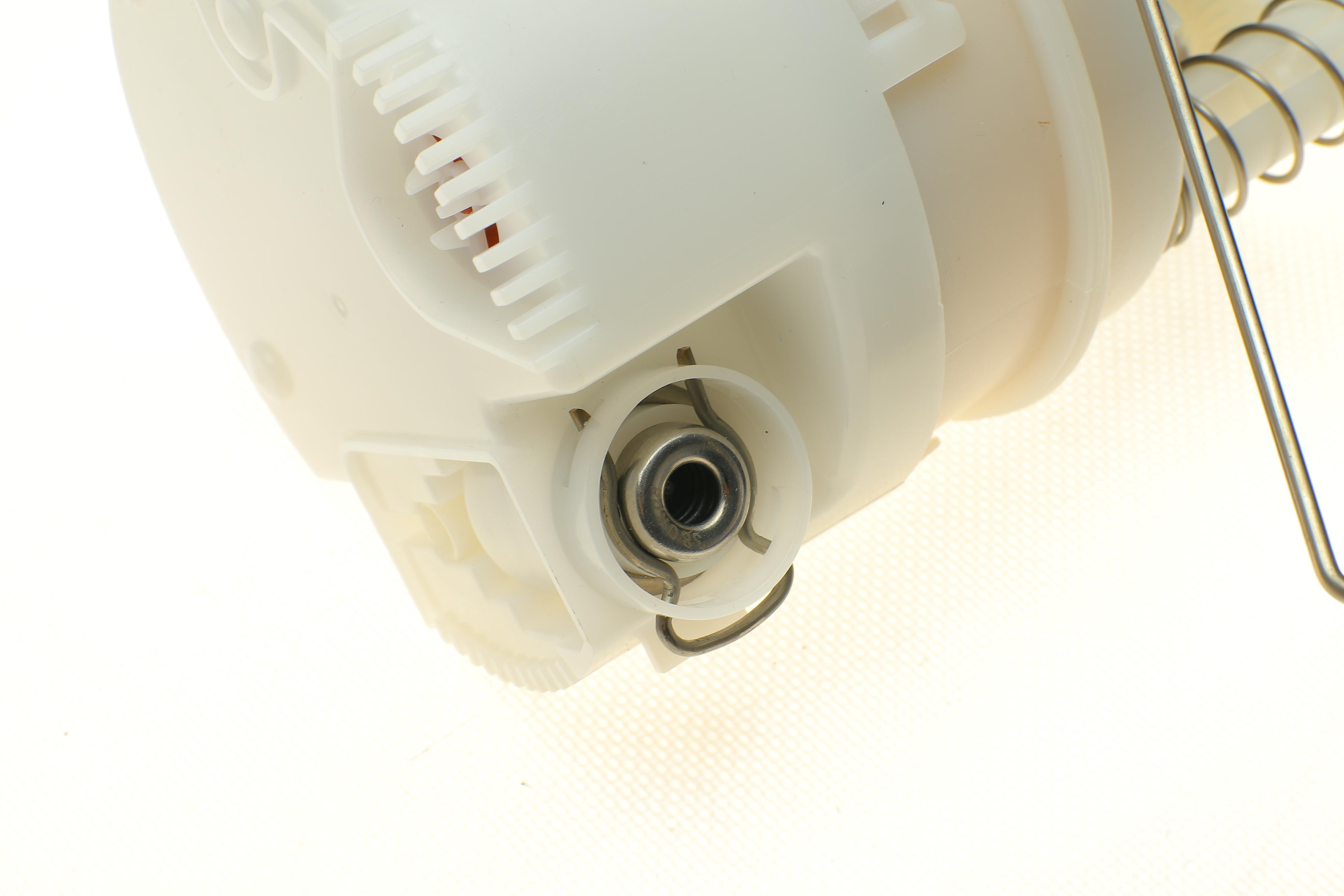 Насос паливний Dacia Logan 1.2-1.6 04- (HÜCO)