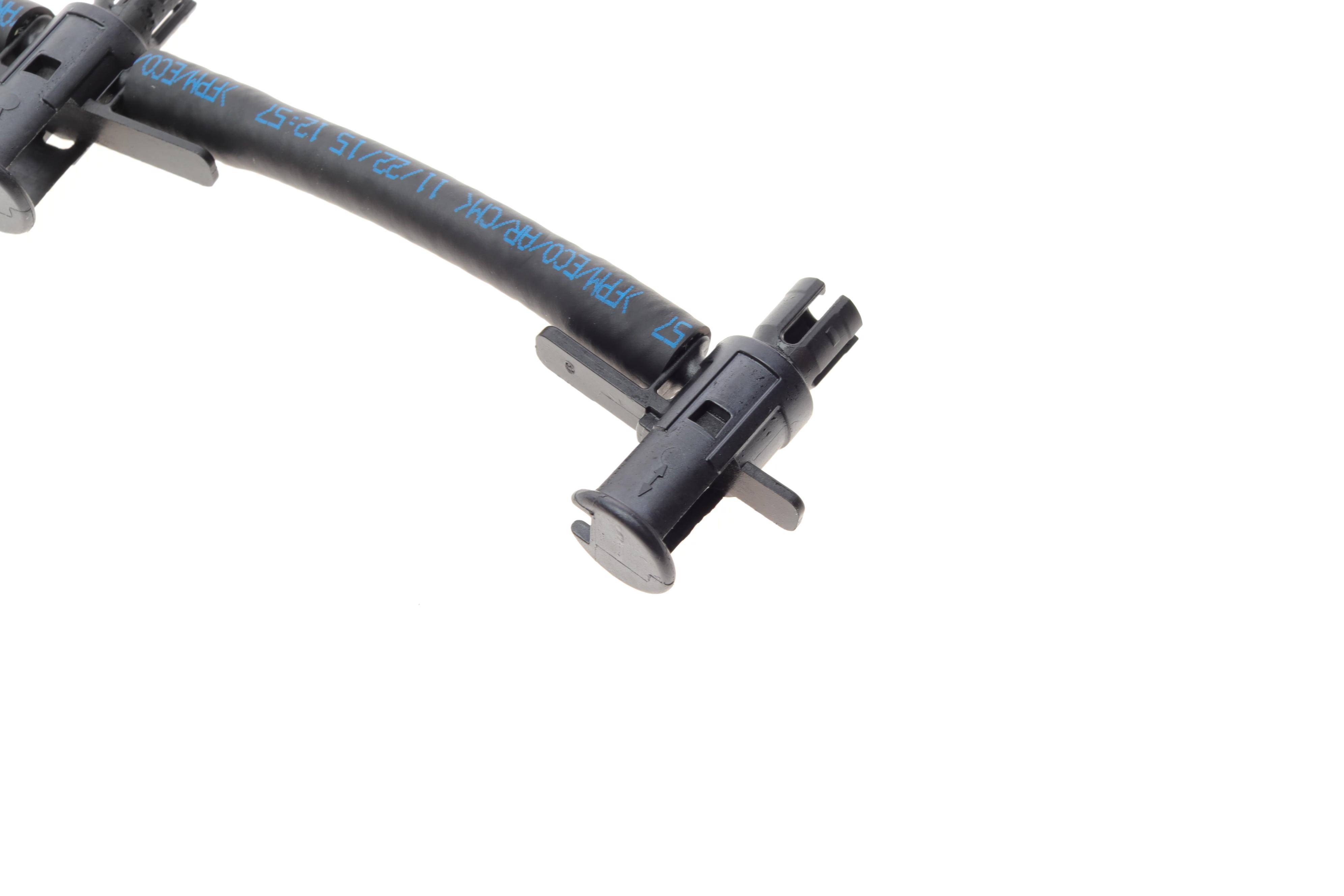 Шланг паливний BMW 3 (E90/F30)/5 (E60/F10) 06-16 (N47)