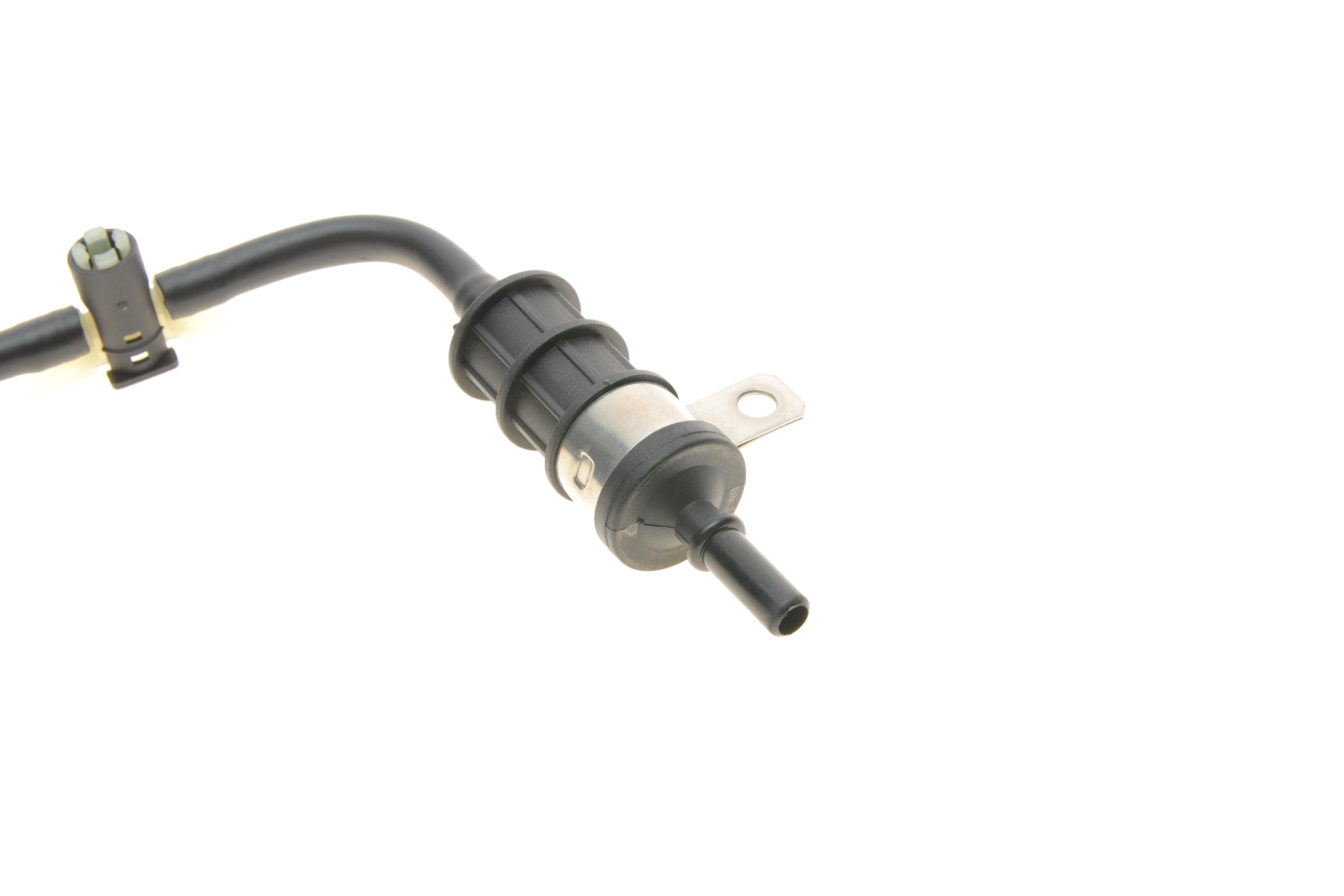 Шланг обратки Renault Trafic/Opel Vivaro 2.0CDI 06-