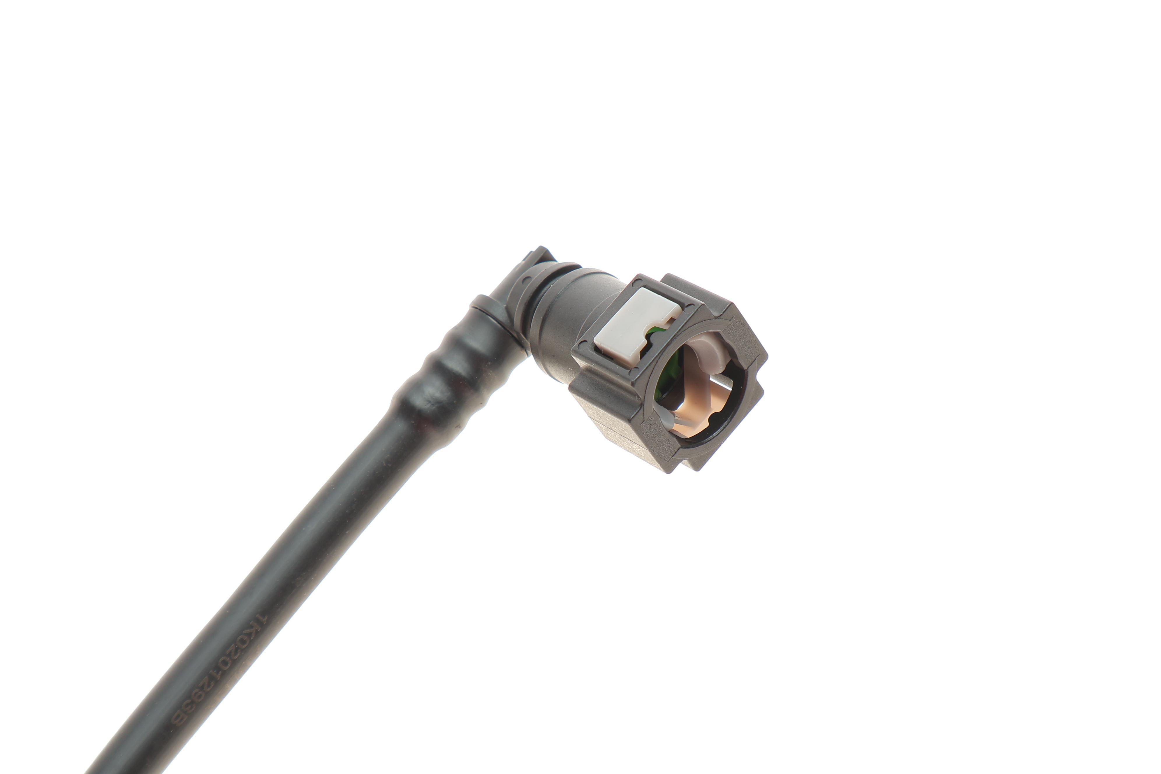 Трубка паливна Skoda Octavia/VW Golf V/VI 03-13