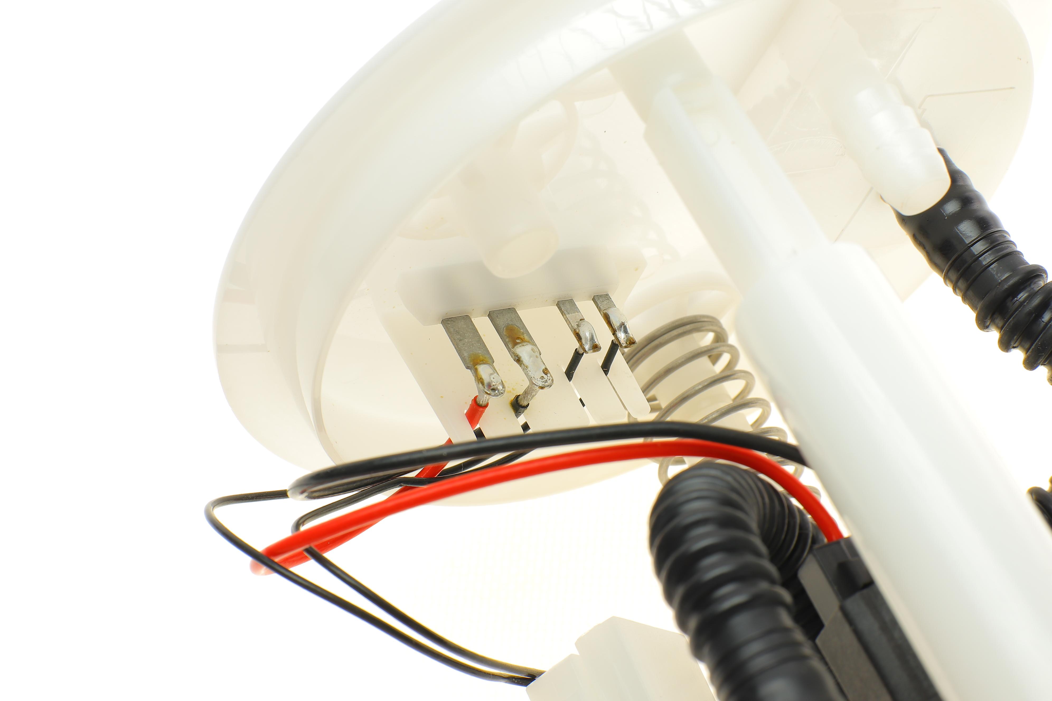 Насос паливний Citroen Nemo/Fiat Qubo/Peugeot Bipper 1.4i 08- (HÜCO)