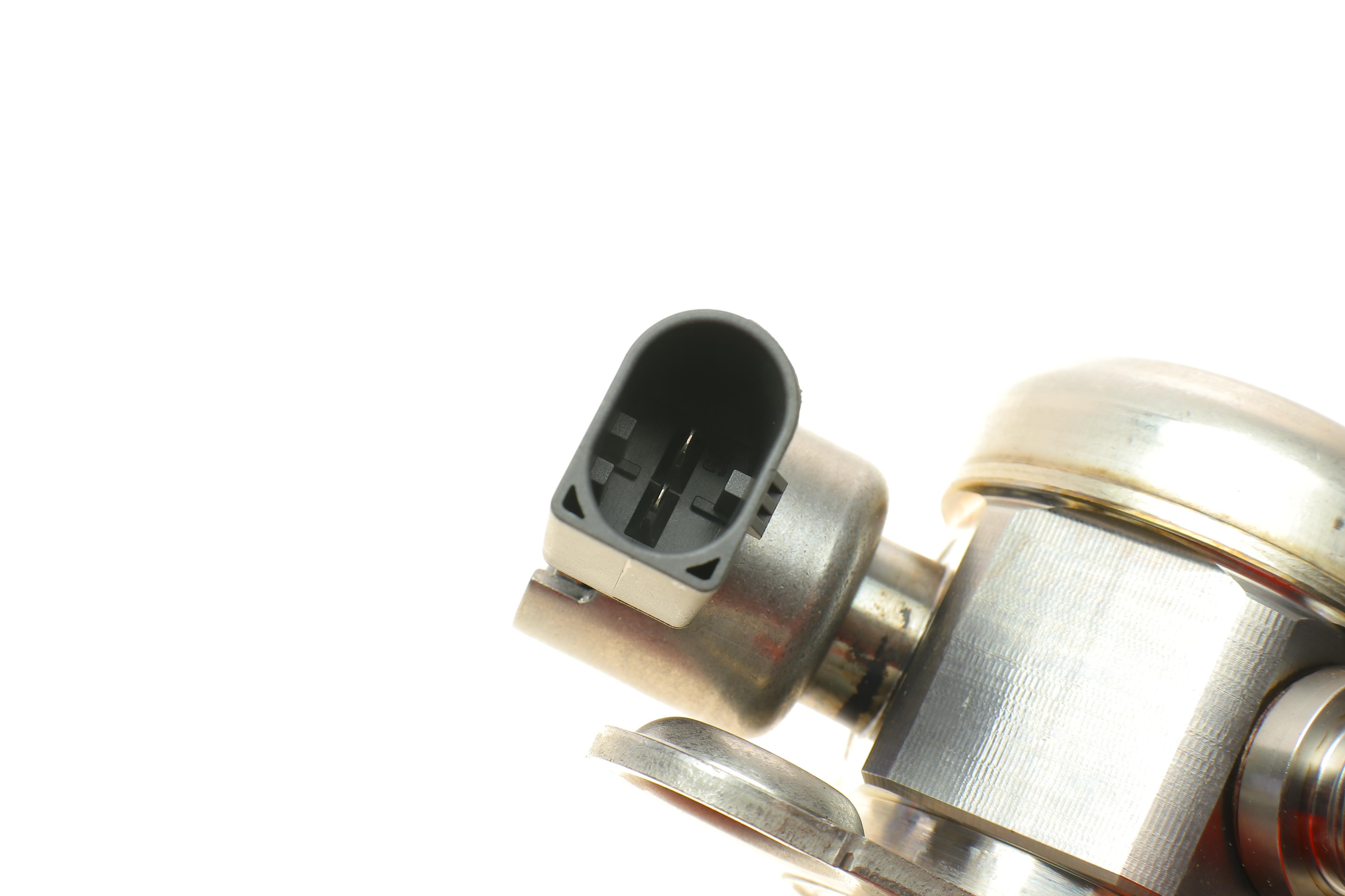 Насос паливний високого тиску MB C-class (W205)/E-class (W212/W213) 2.0 08- (M274) (HÜCO)