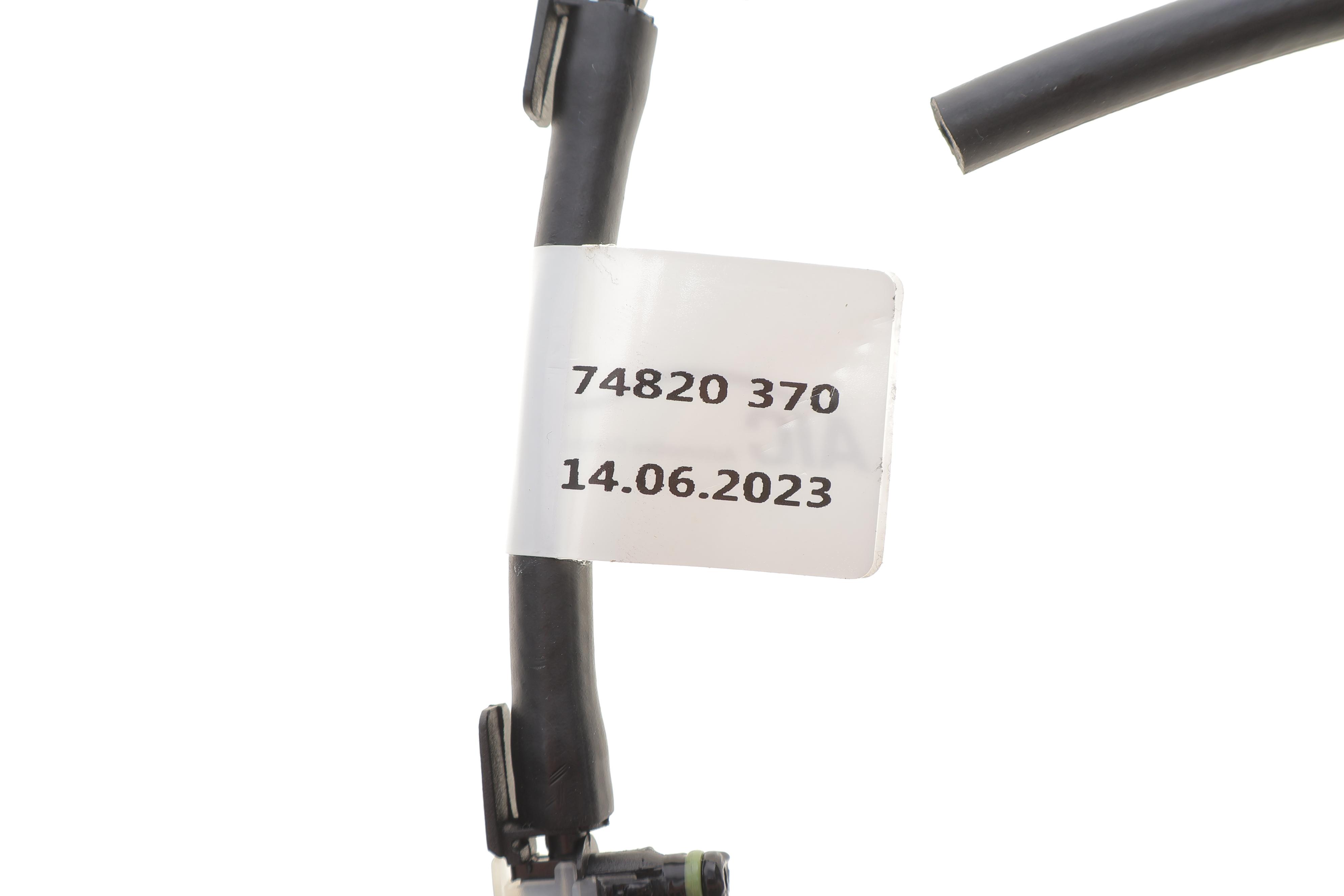 Шланг зливний BMW 3 (E90)/5 (E60/F10)/X3 (F25) 04-18 N47 D20