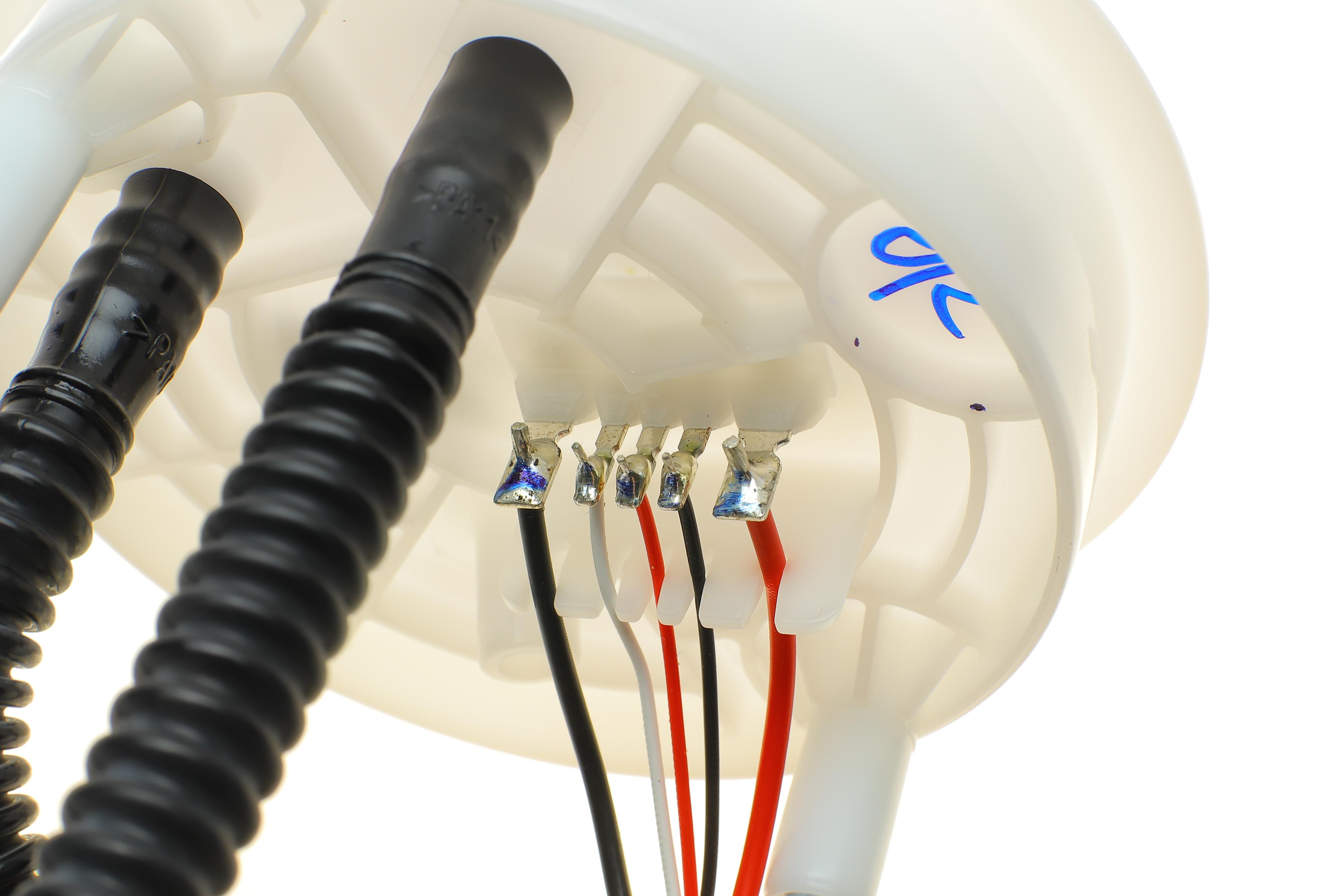 Насос паливний в бак VW Touran 03-10