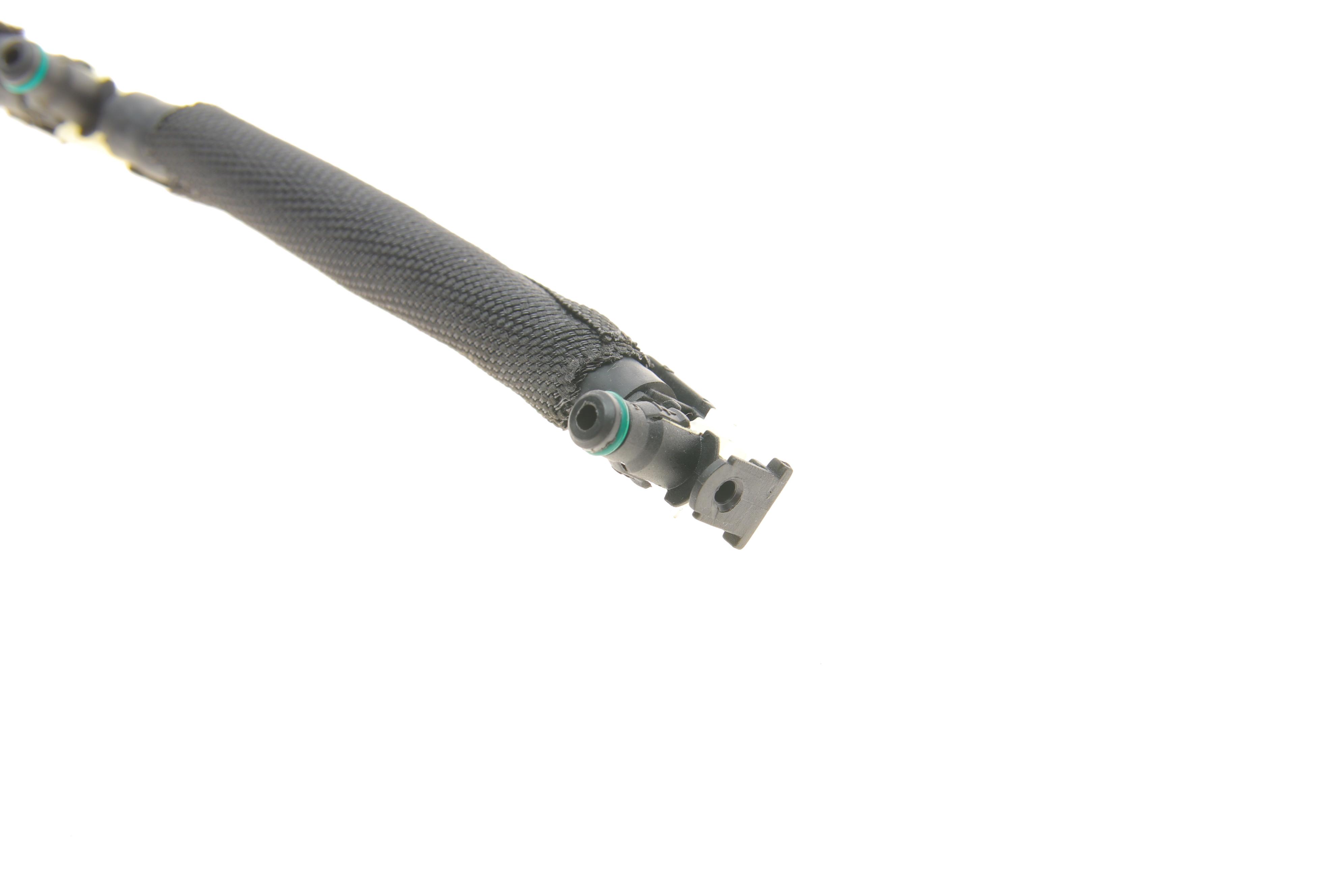 Шланг зливний VW Caddy III/IV/Crafter 2.0TDI 10-