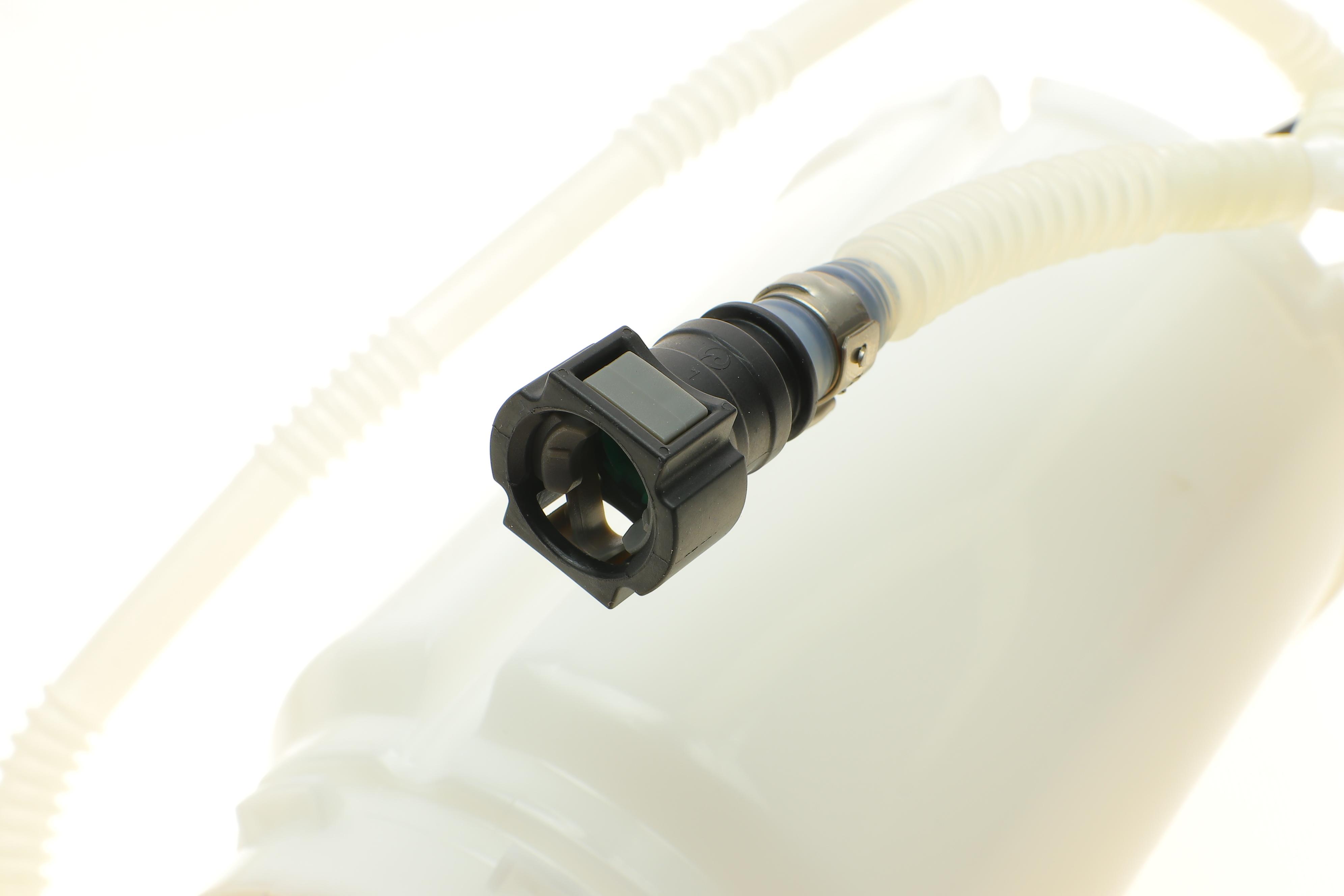 Насос паливний VW Touareg 3.2-6.0 02-10 (HÜCO)