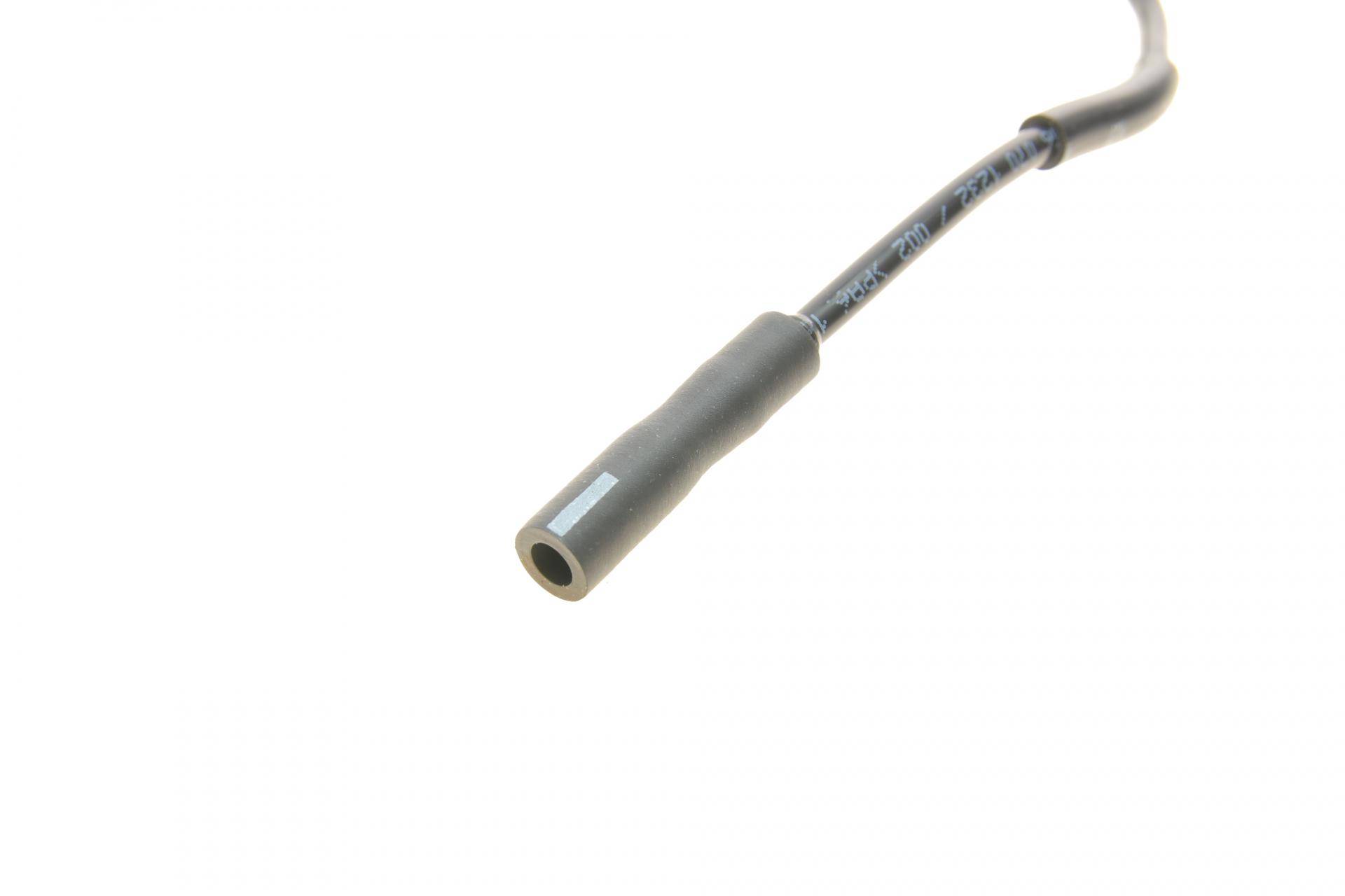 Трубка вакуумної системи MB S-class (W222) 19-