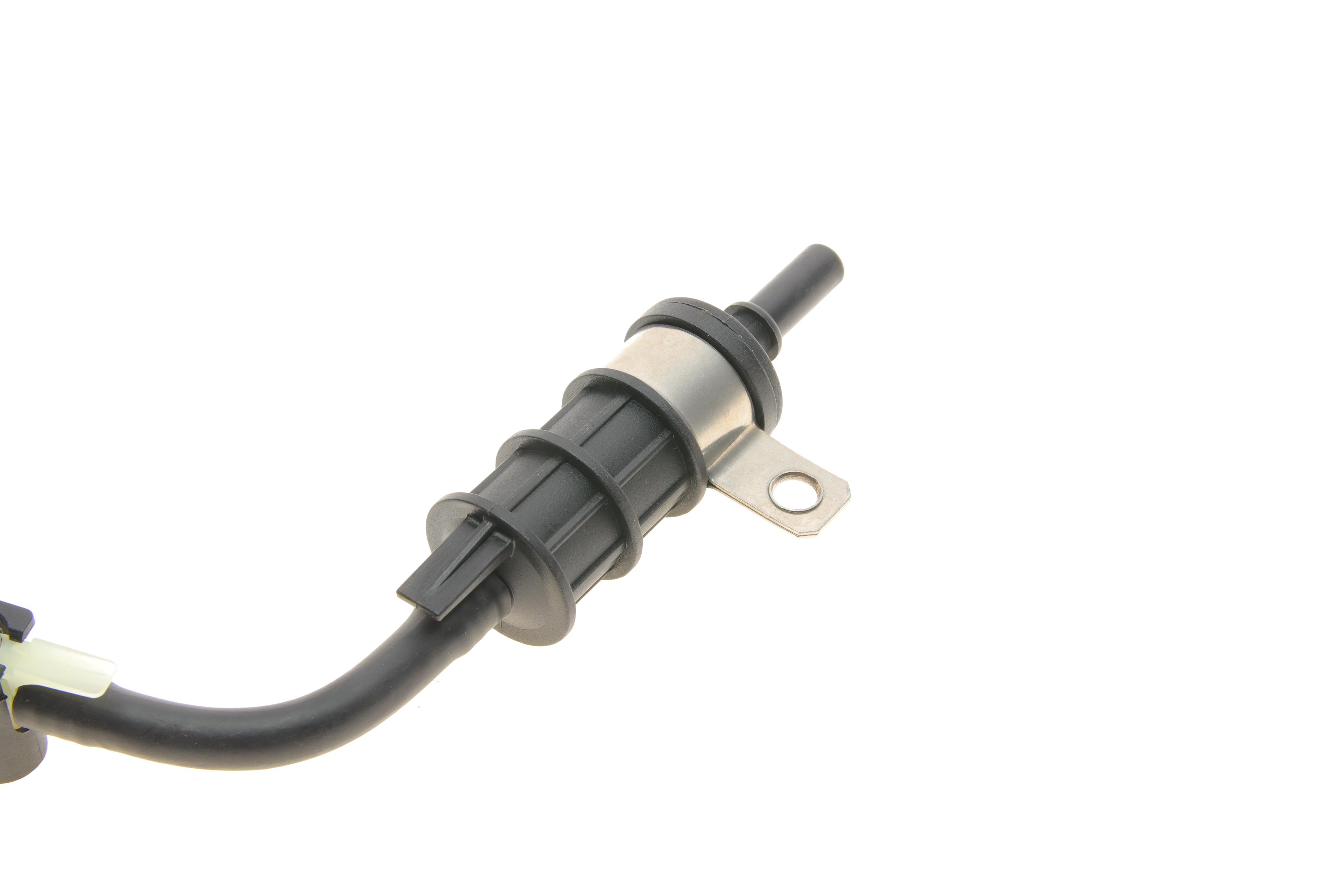 Шланг обратки Nissan Primastar/Qashqai/X-Trail II 2.0 dCi 06-