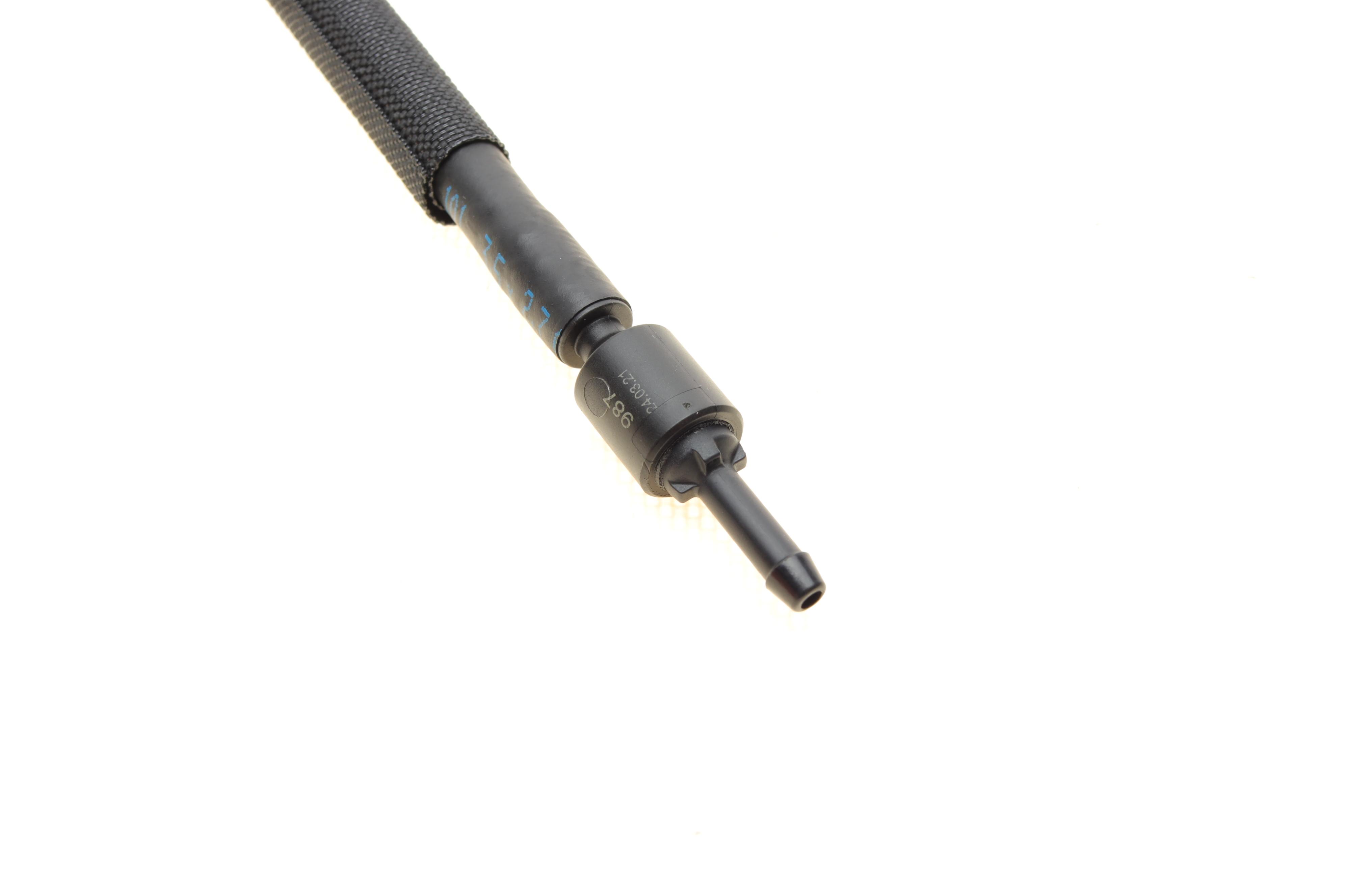 Шланг паливний VW Amarok 2.0TDI/BiTDI 10-13