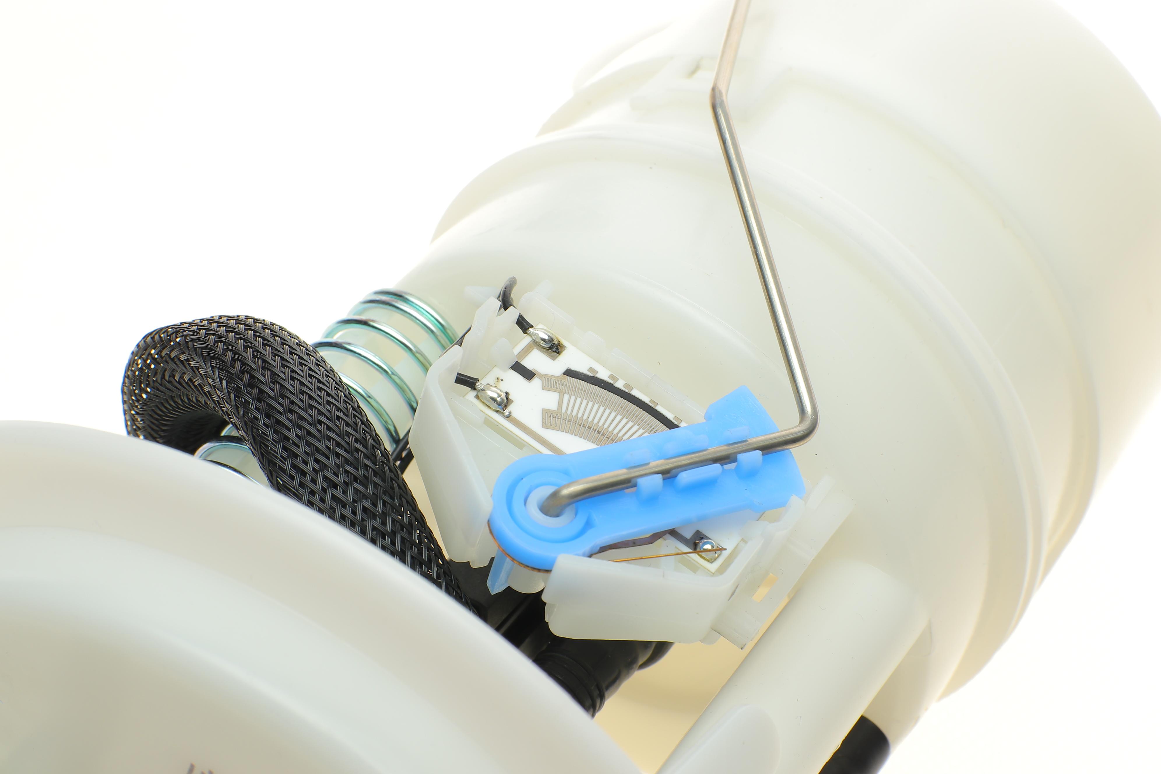 Насос паливний Citroen C4 1.4/1.6VTi/16V 04- (HÜCO)