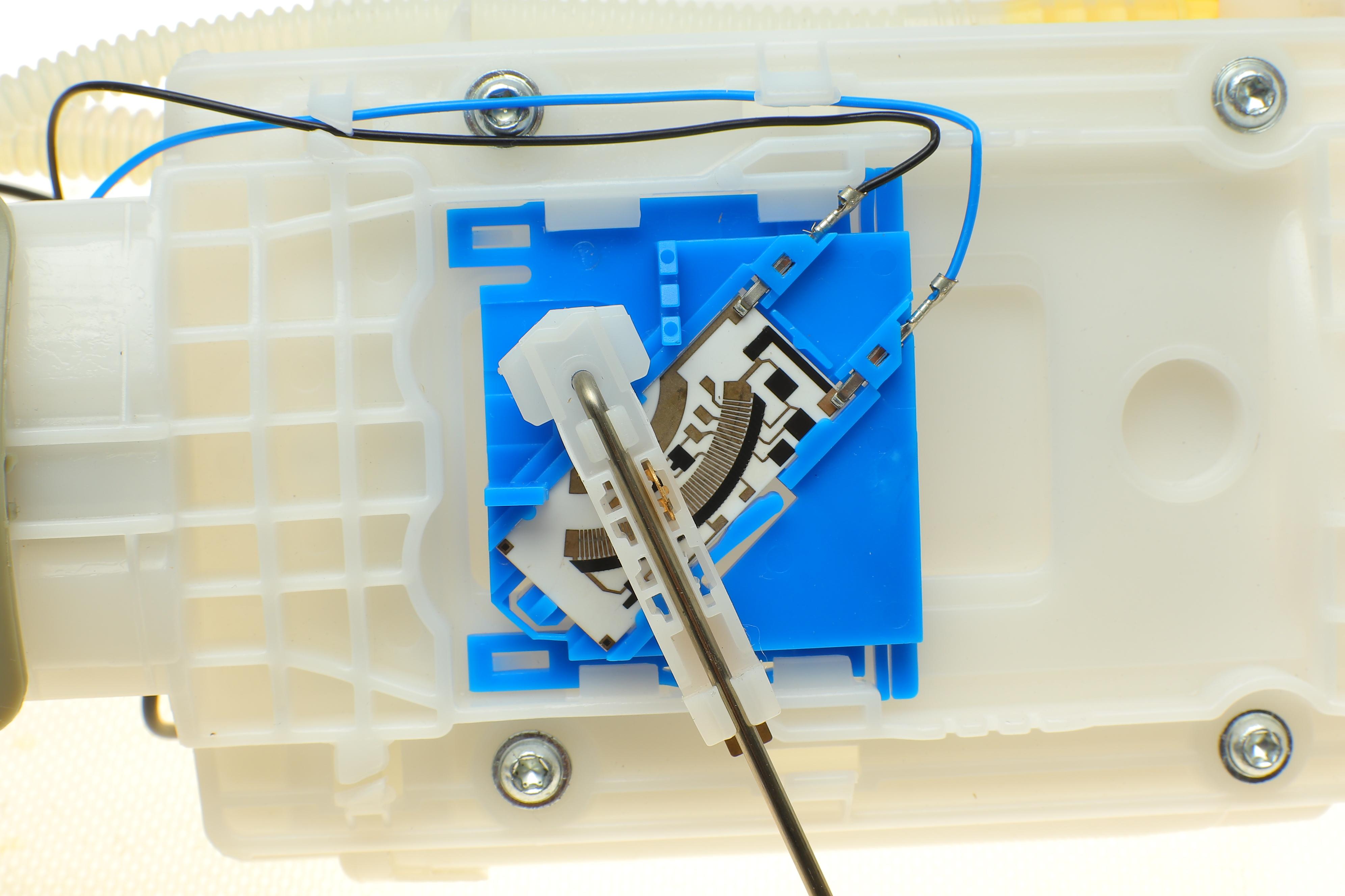 Насос паливний VW Passat 1.9-2.0TDI 00-05 (HÜCO)