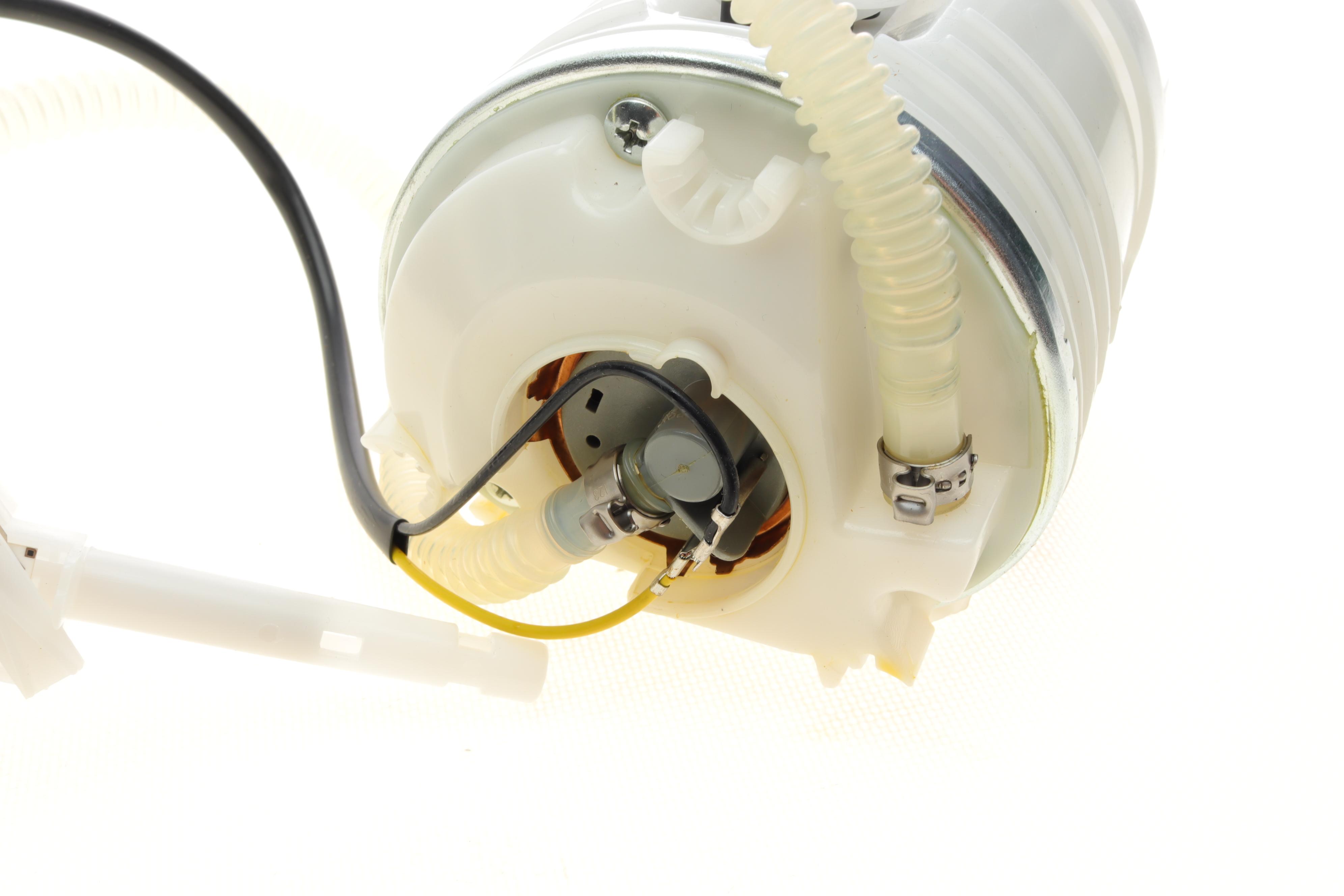 Насос паливний VW Caddy 1.4/1.6 96-15/Seat Alhambra 1.8T/2.0i 96-10 (HÜCO)