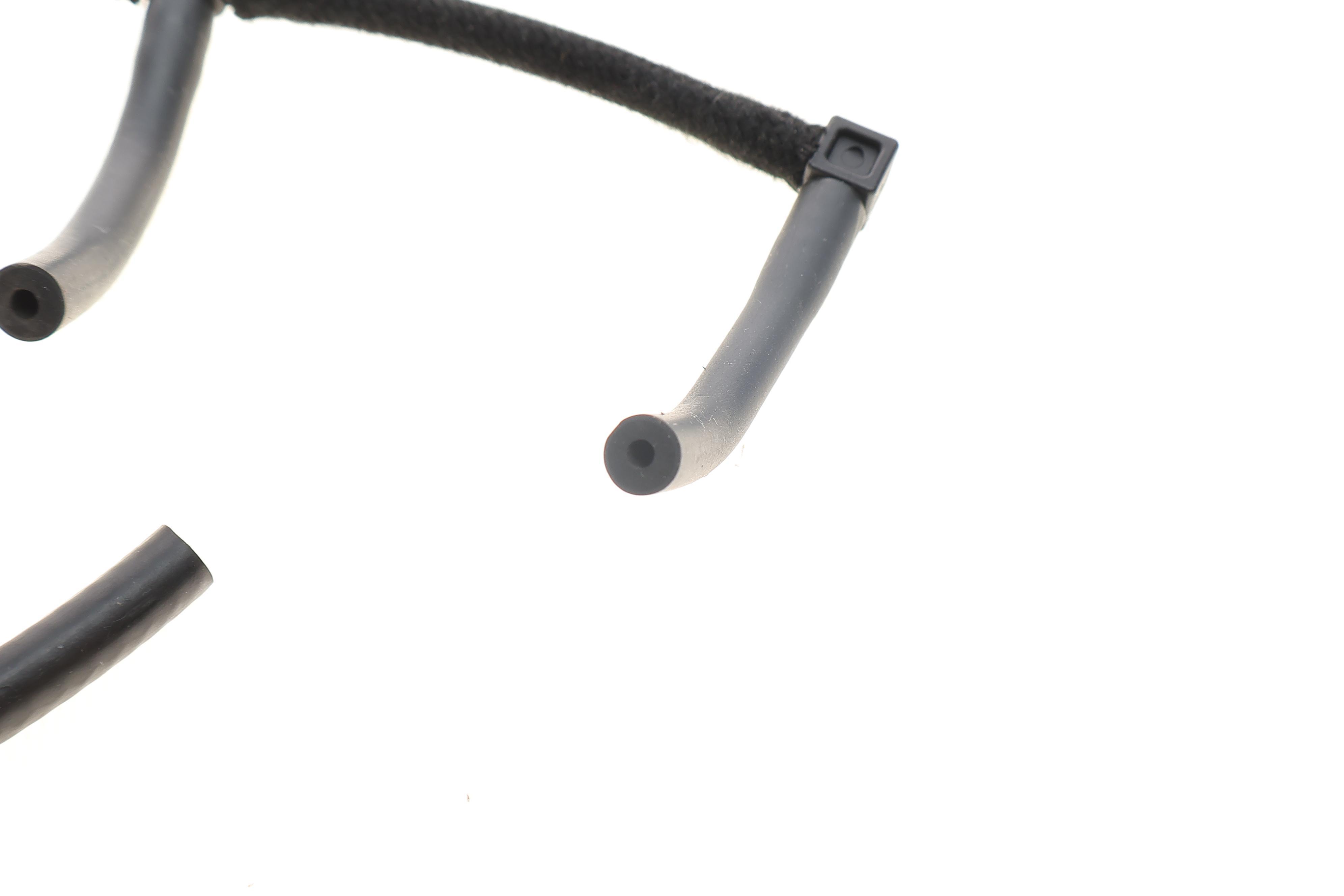 Шланг зливний Volvo C30/S40 II/S80 II/V50/V70 III 1.6D 05-12